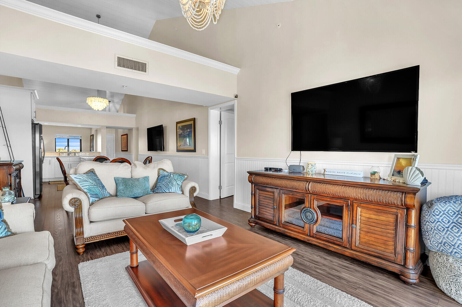 801 Seafarer Circle 505