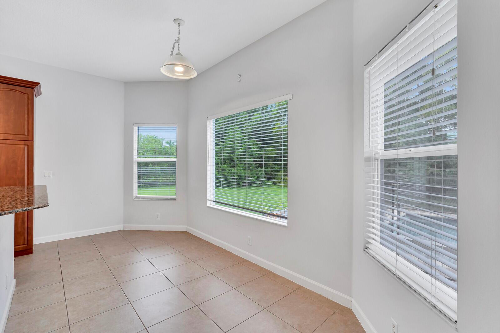 16383 73rd Terrace N