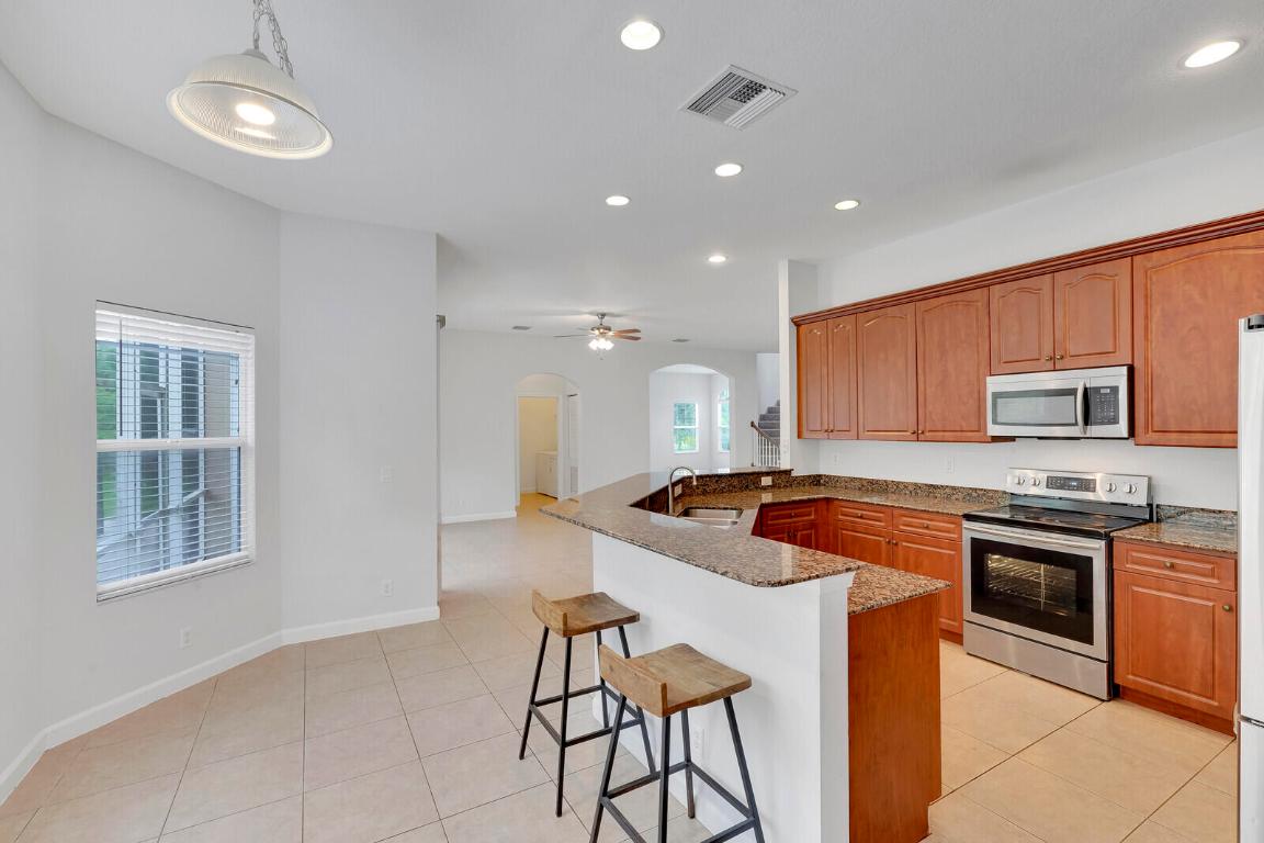 16383 73rd Terrace N