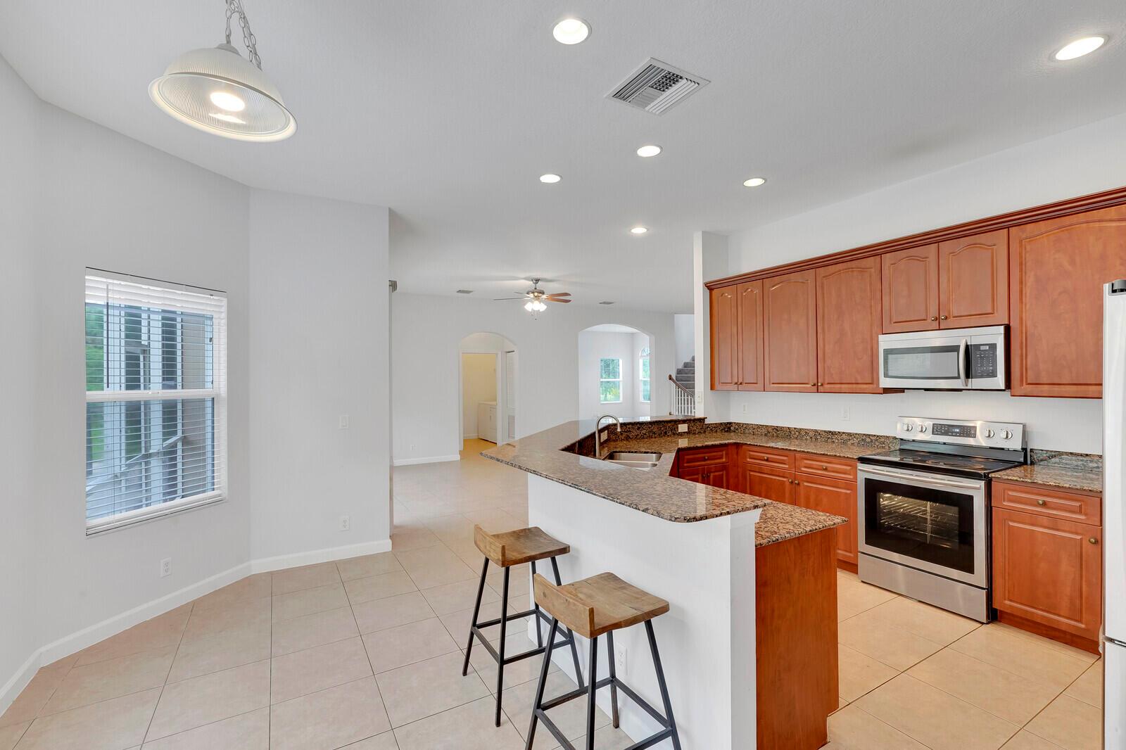 16383 73rd Terrace N