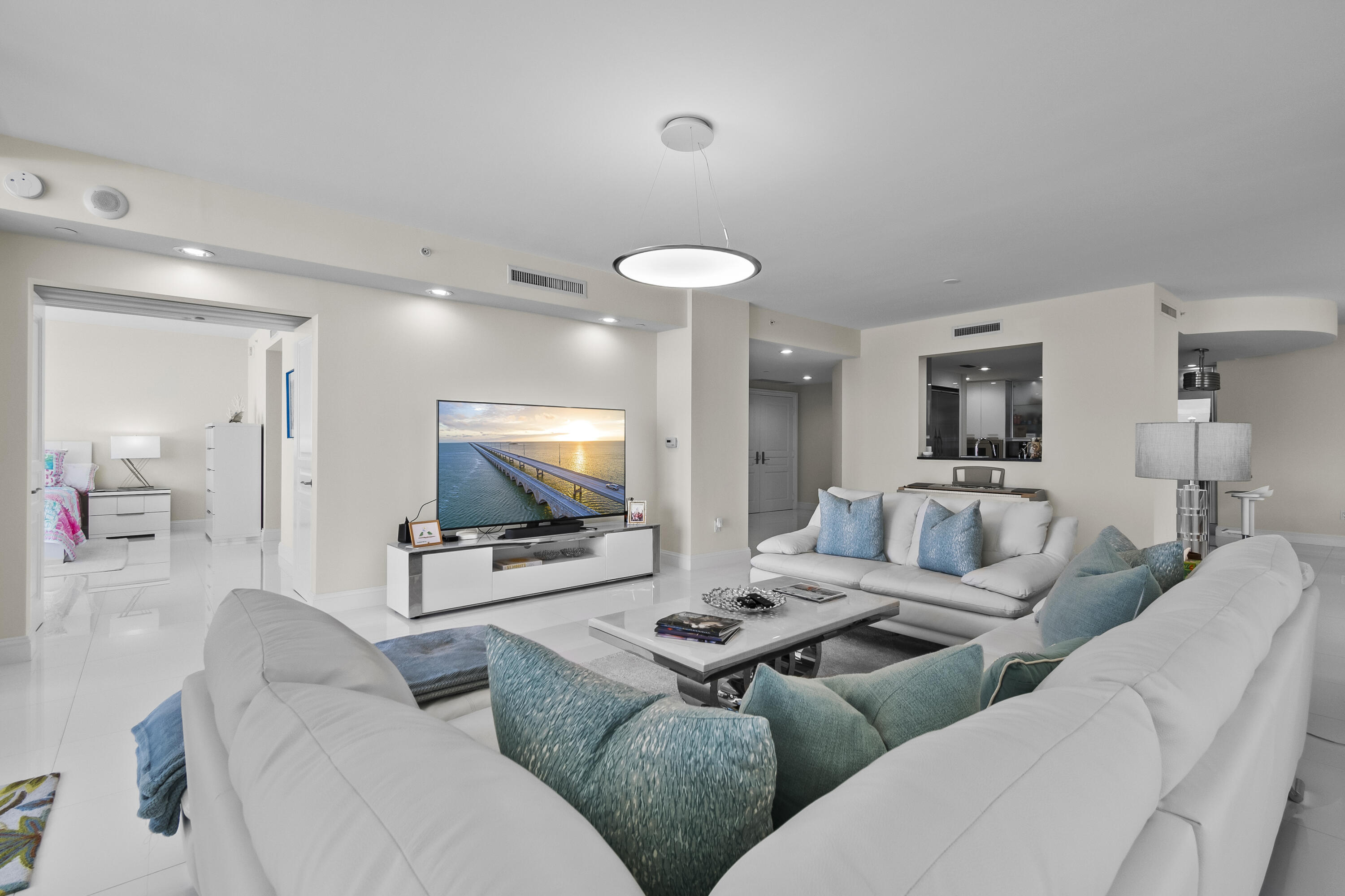 3800 N Ocean Drive 653