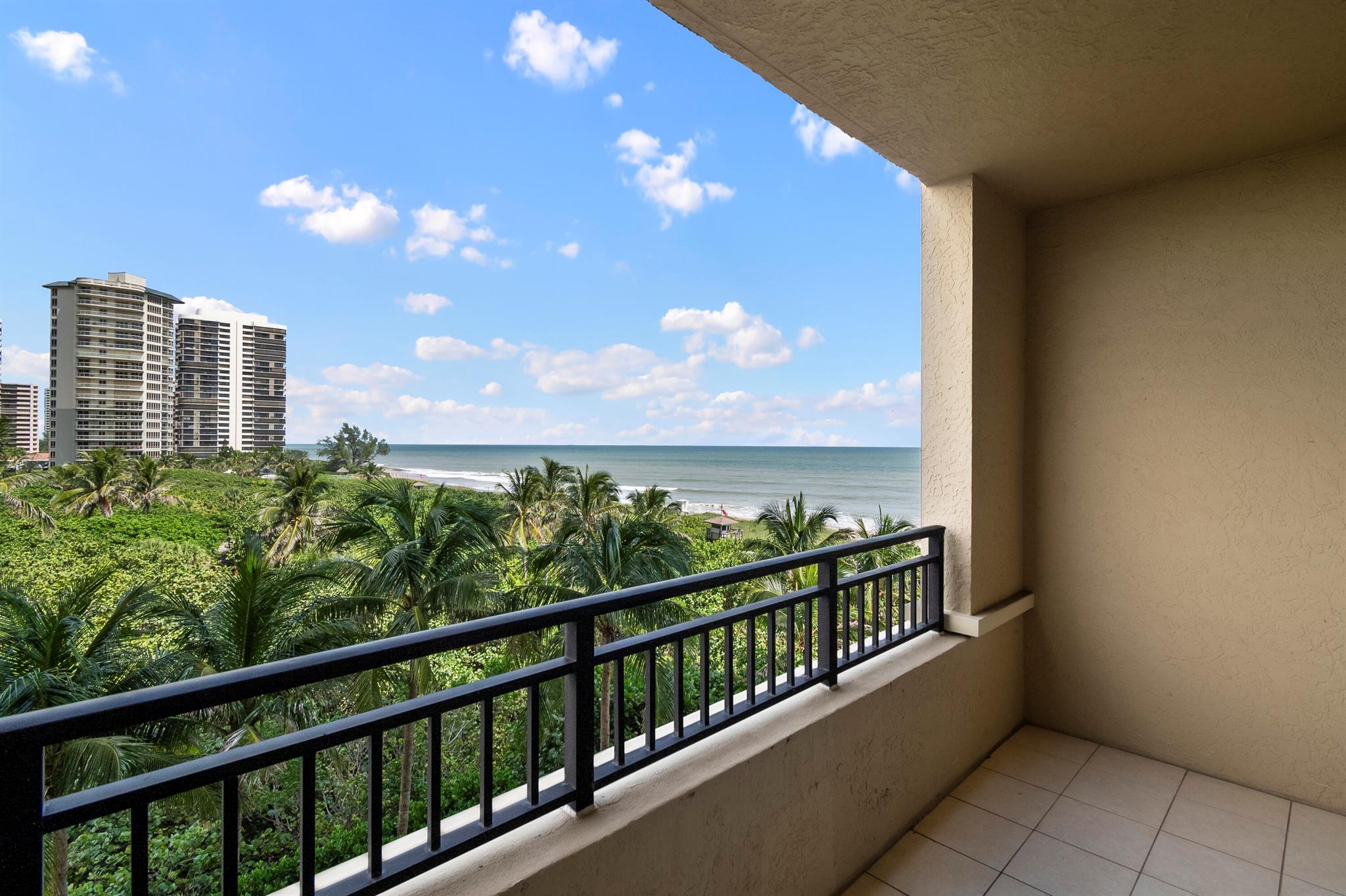 3800 N Ocean Drive 653