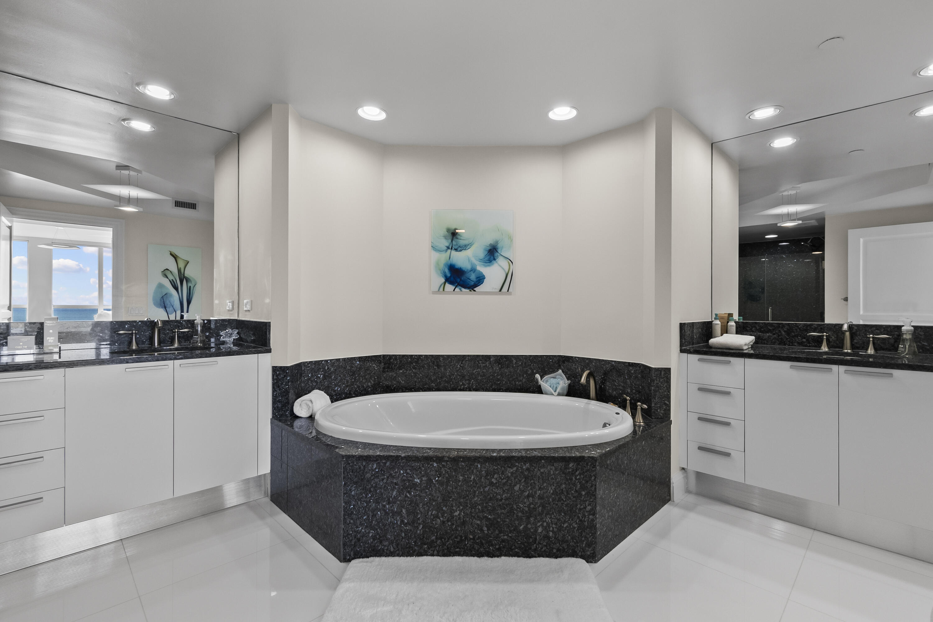 3800 N Ocean Drive 653