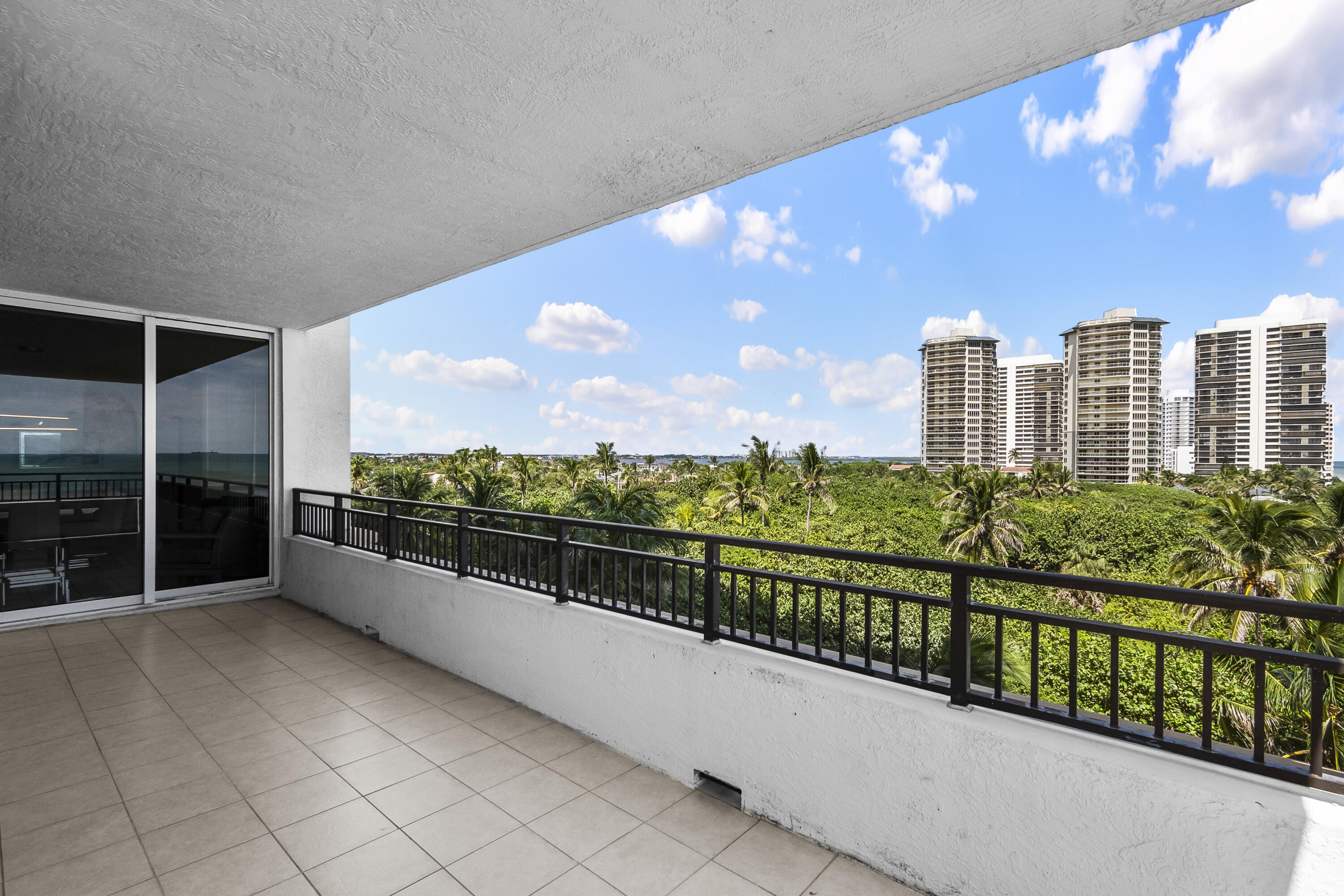 3800 N Ocean Drive 653
