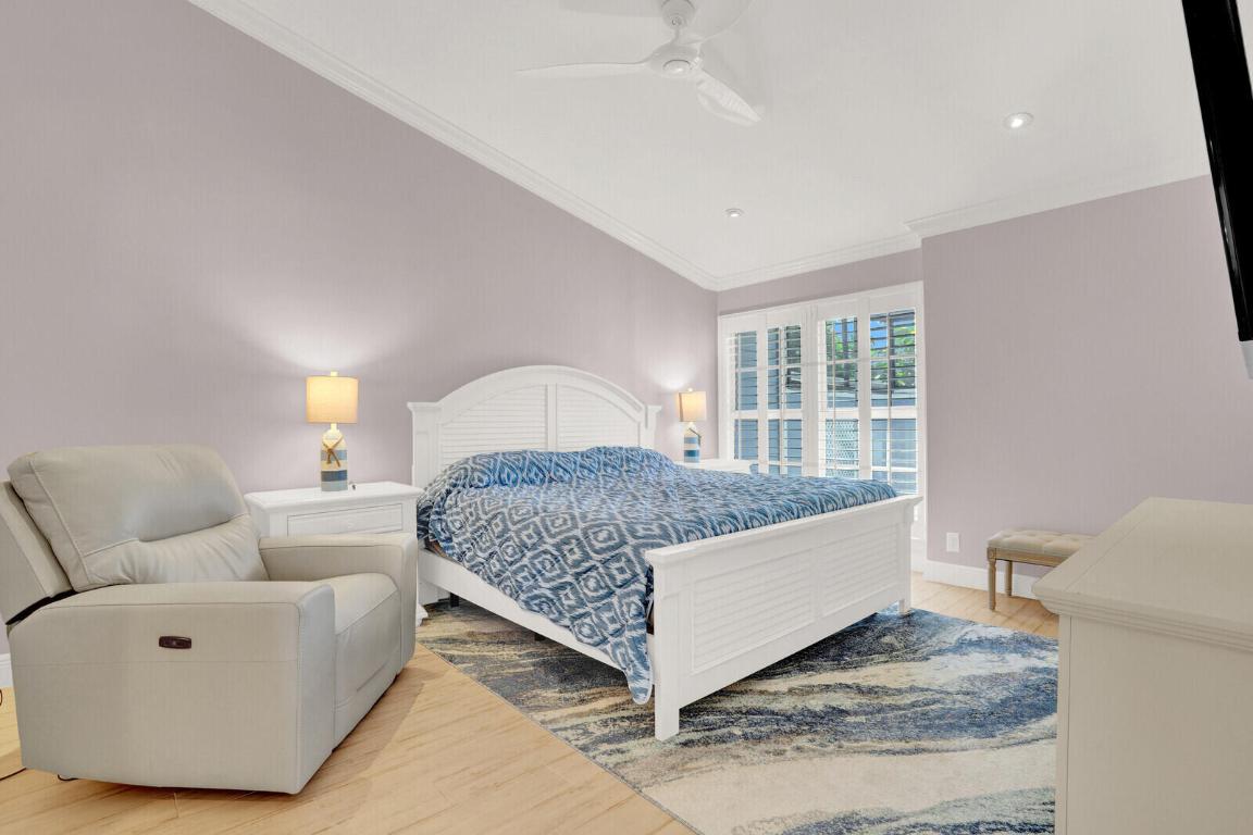 622 Ocean Dunes Circle