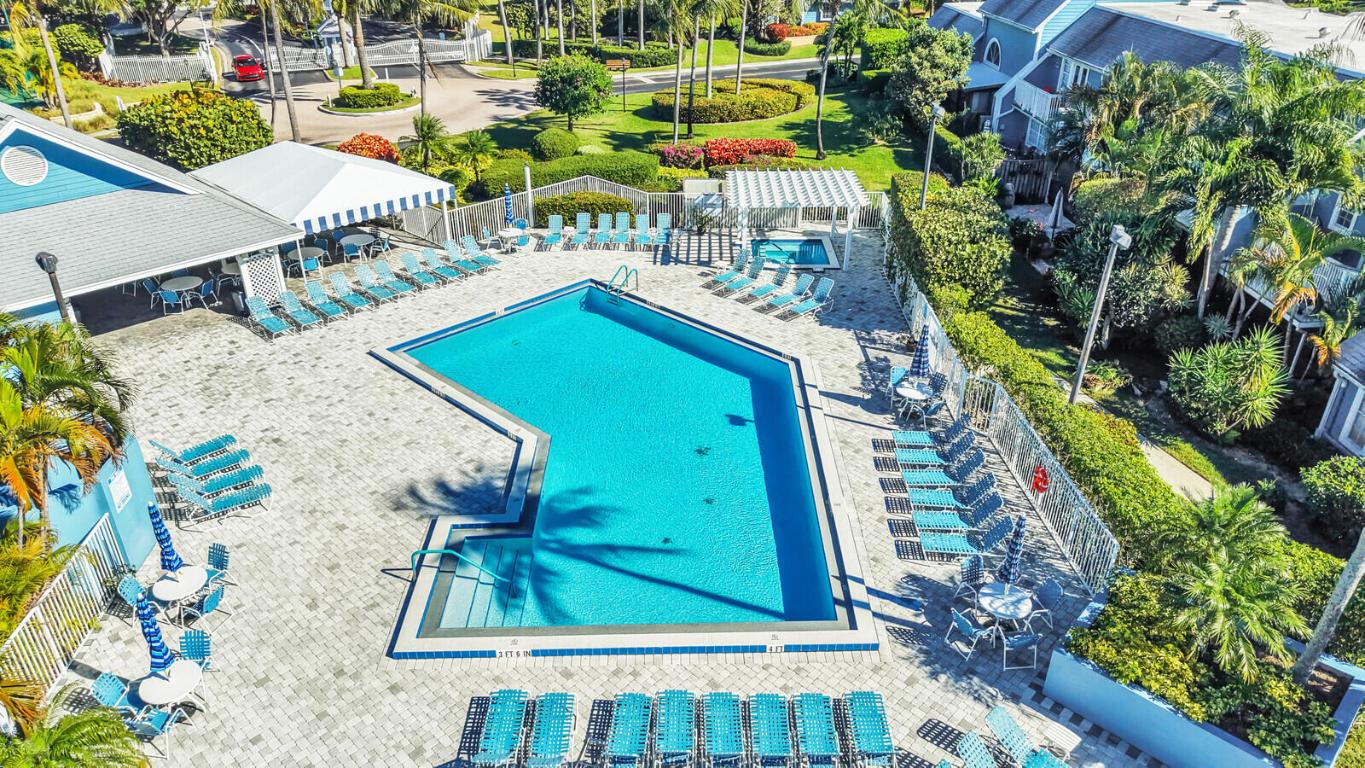 622 Ocean Dunes Circle