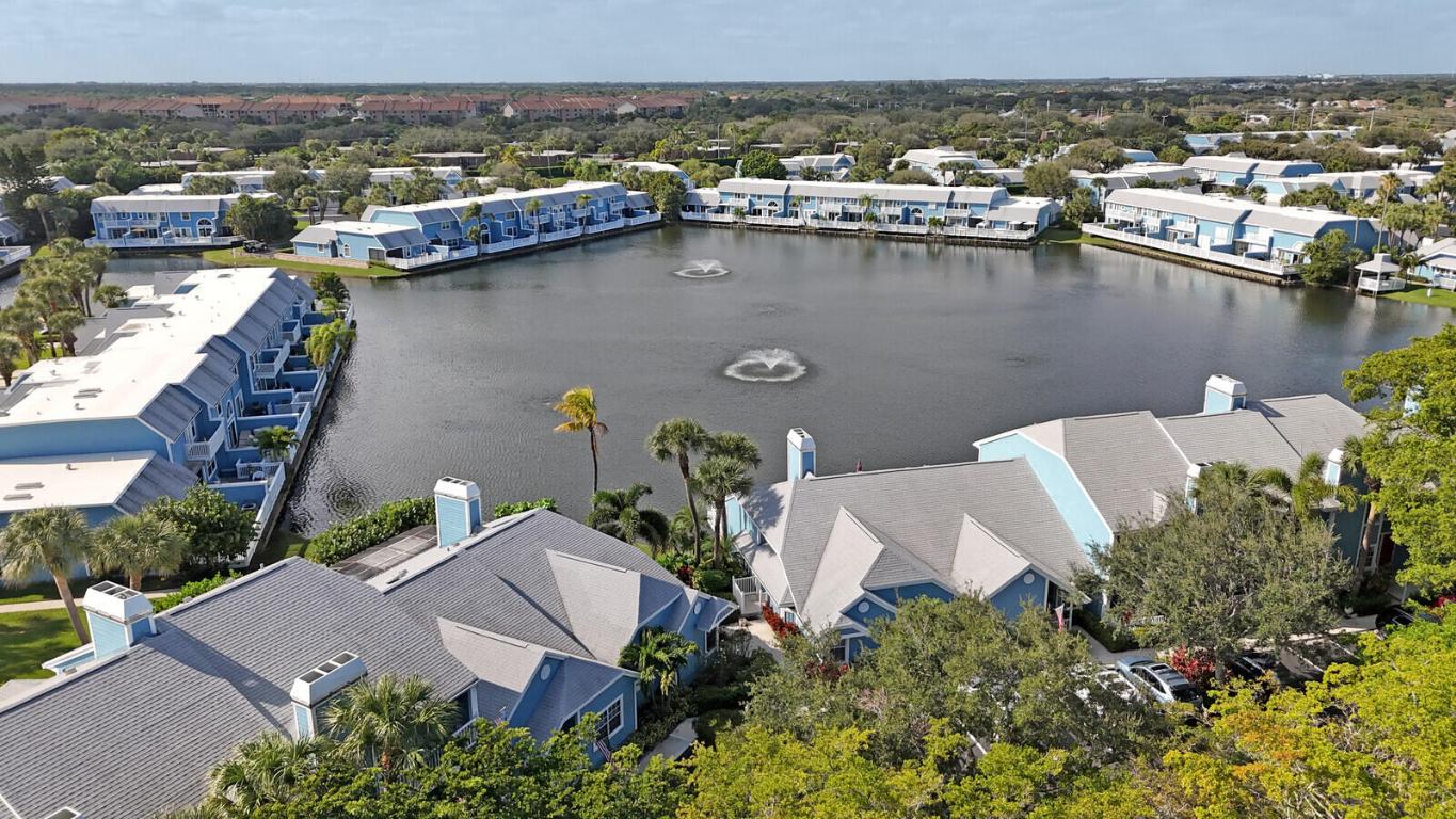 622 Ocean Dunes Circle