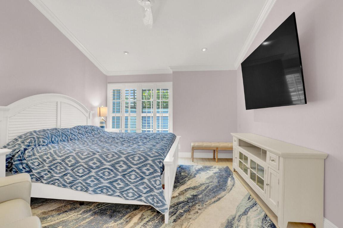 622 Ocean Dunes Circle