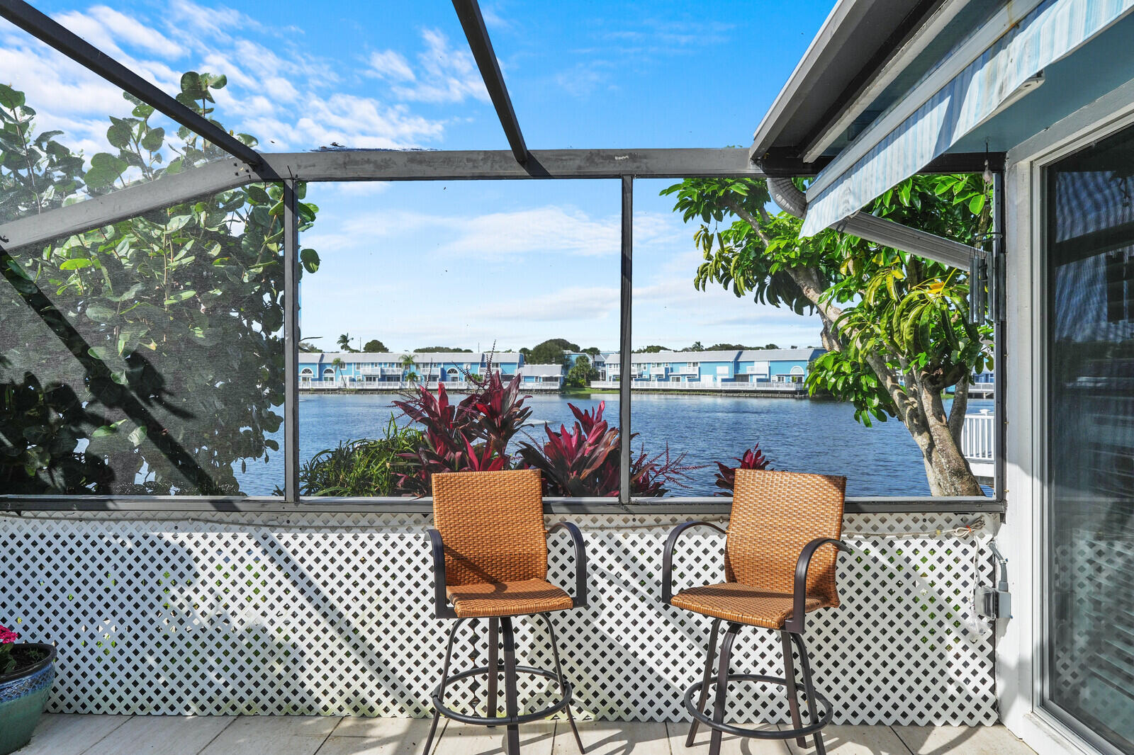 622 Ocean Dunes Circle