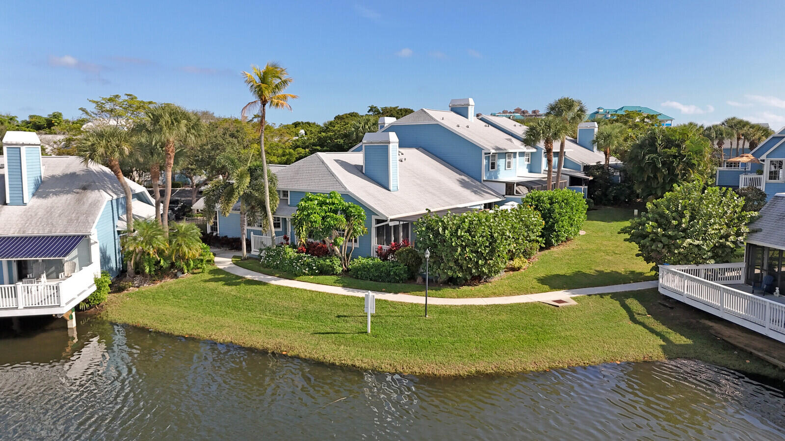 622 Ocean Dunes Circle
