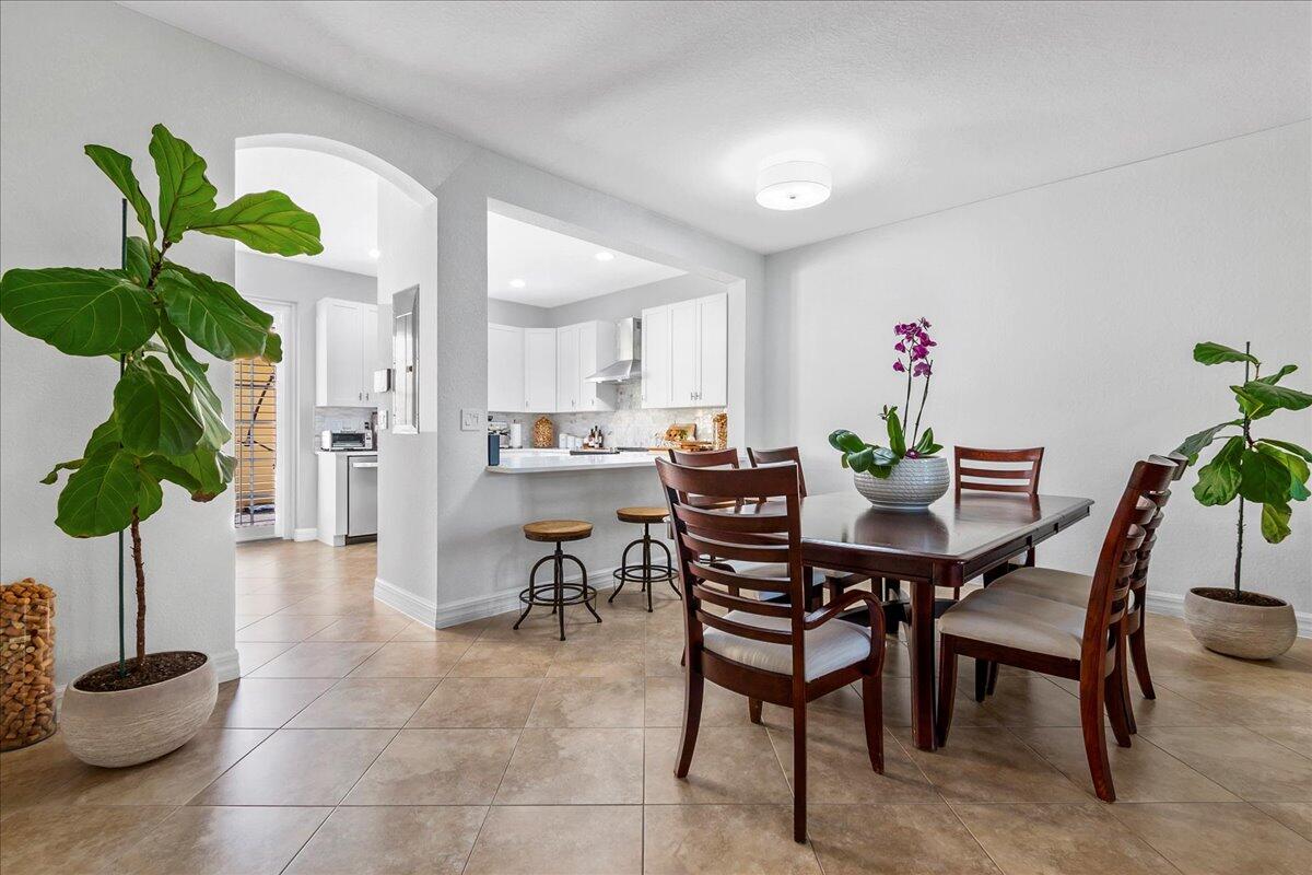 251 Edenberry Avenue