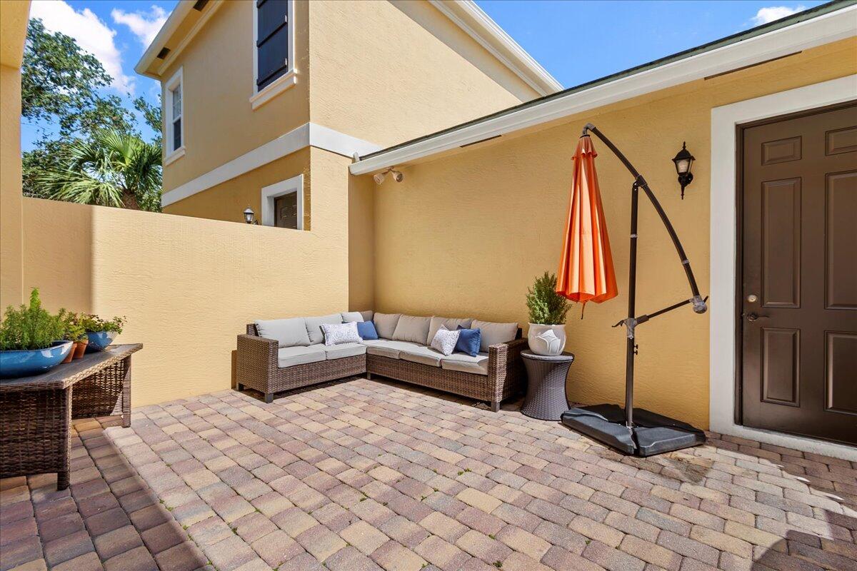 251 Edenberry Avenue