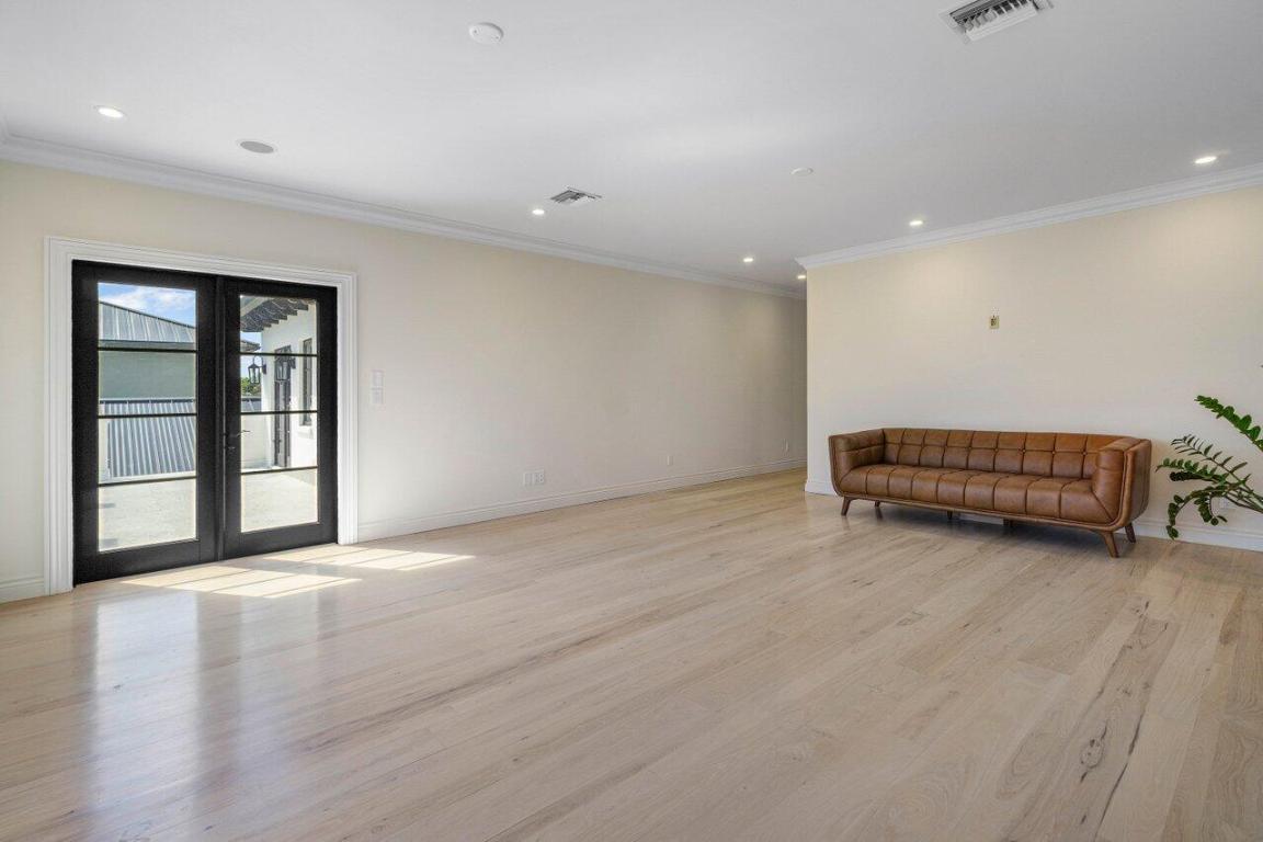 14140 Paradise Point Road