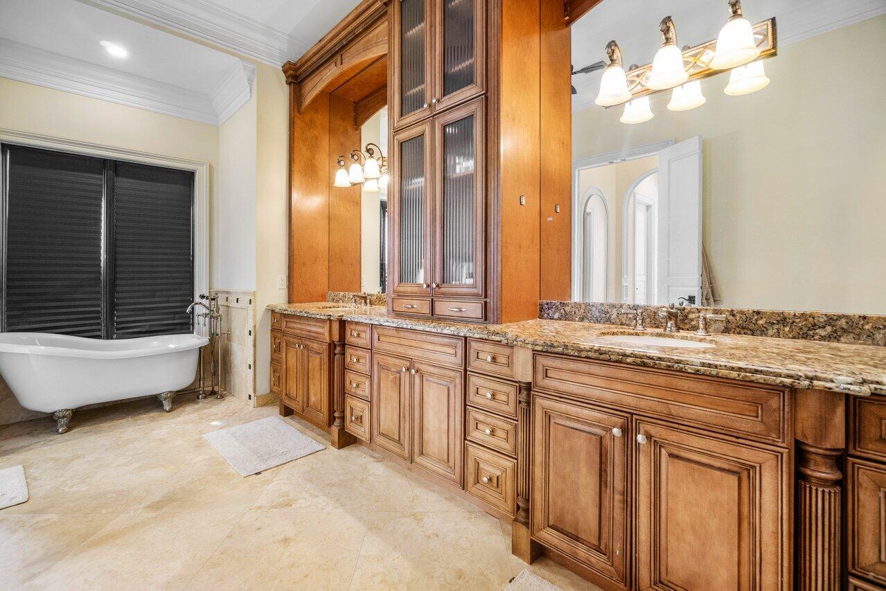 14140 Paradise Point Road