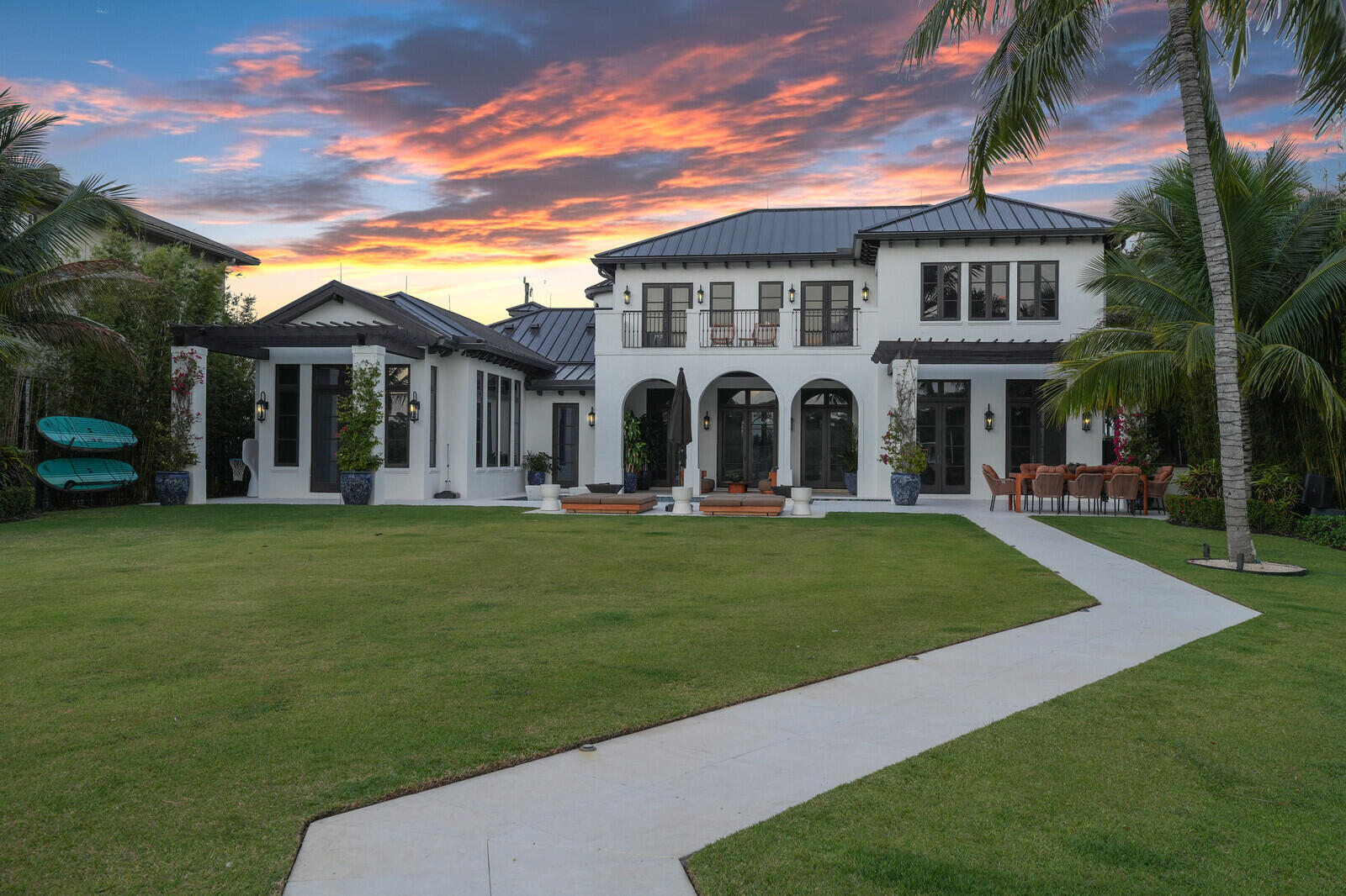 14140 Paradise Point Road