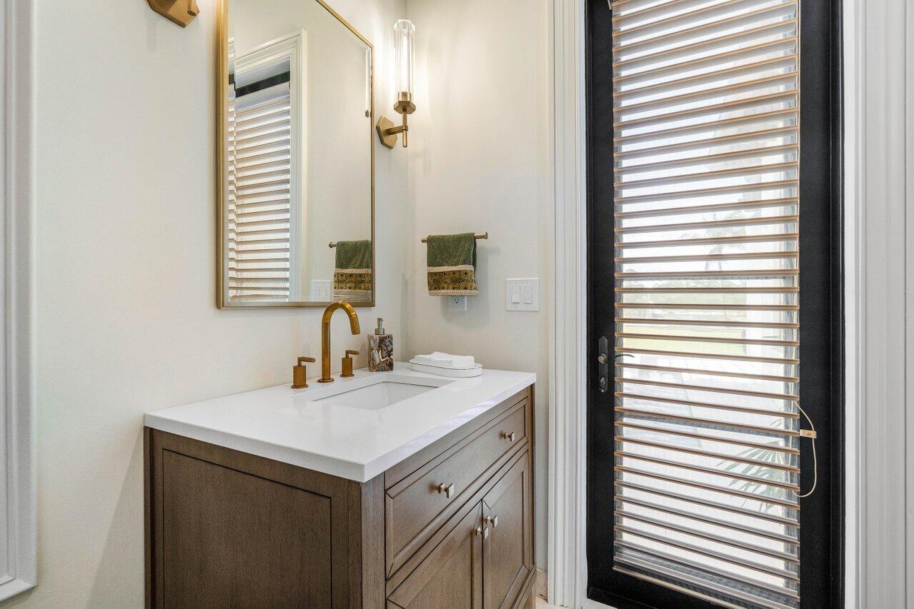 14140 Paradise Point Road