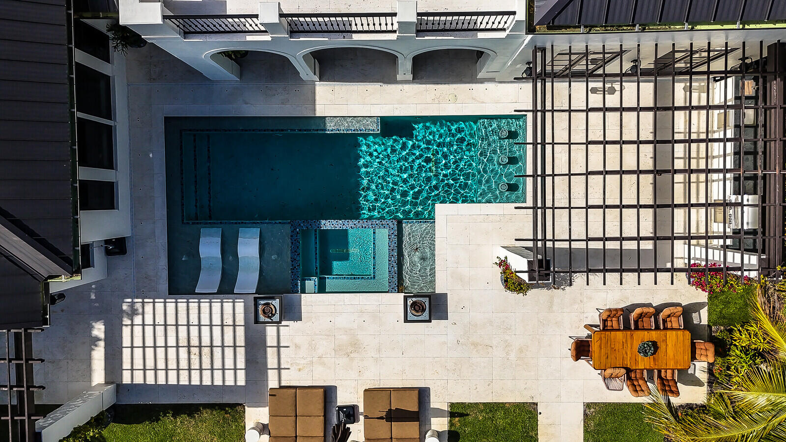 14140 Paradise Point Road