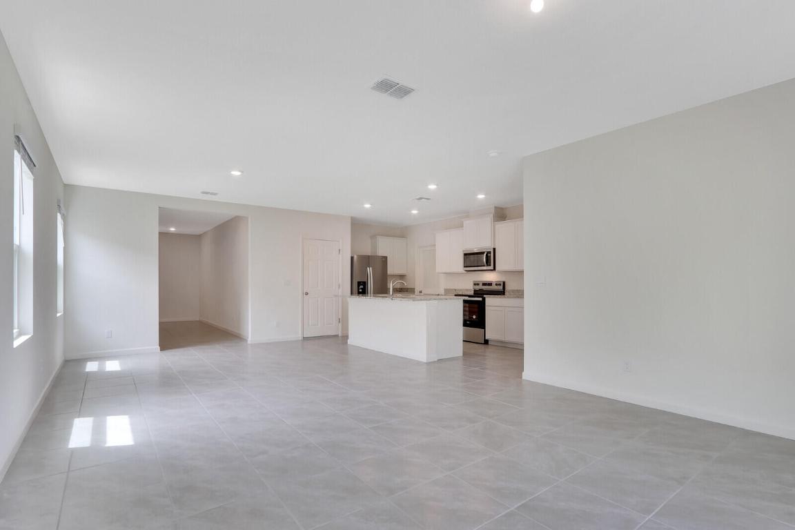 12335 SW Nettuno Way