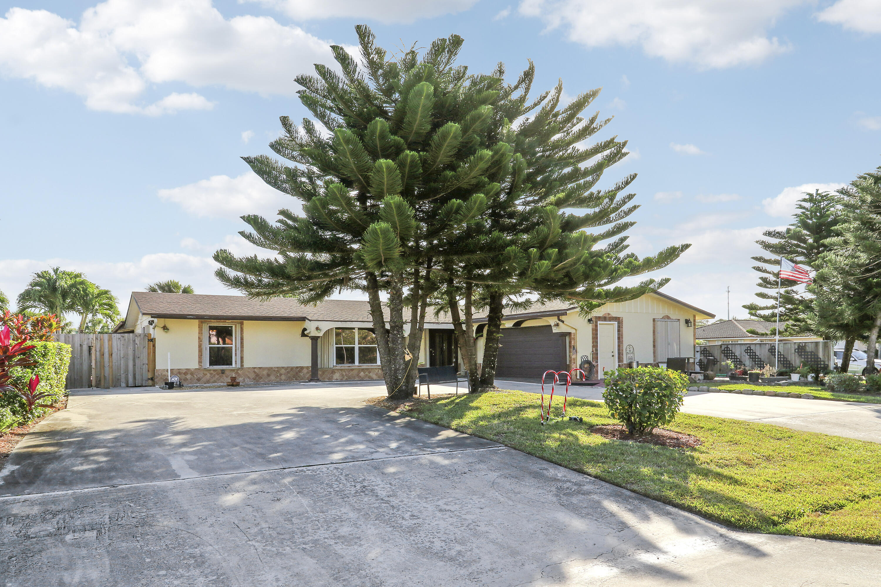 10868 Larch Court