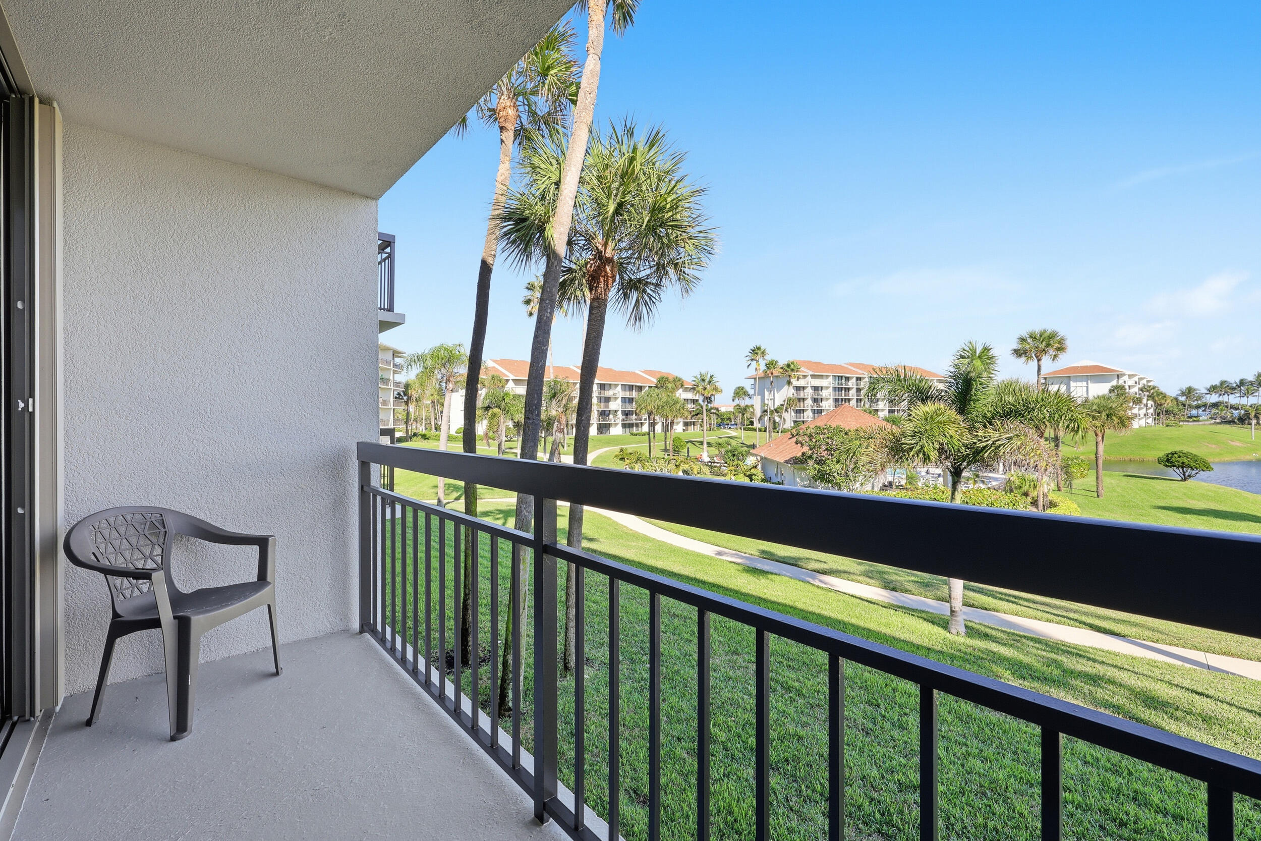 501 S Seas Drive 203