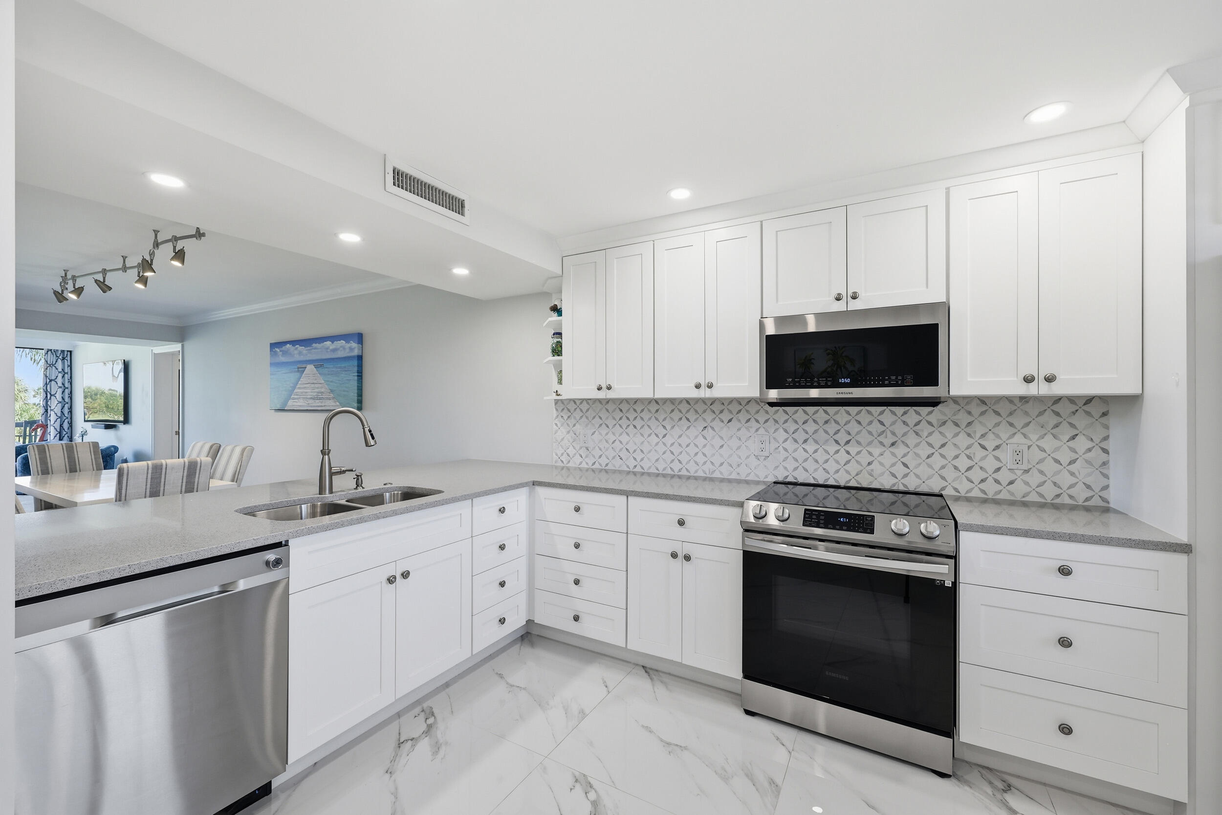 501 S Seas Drive 203