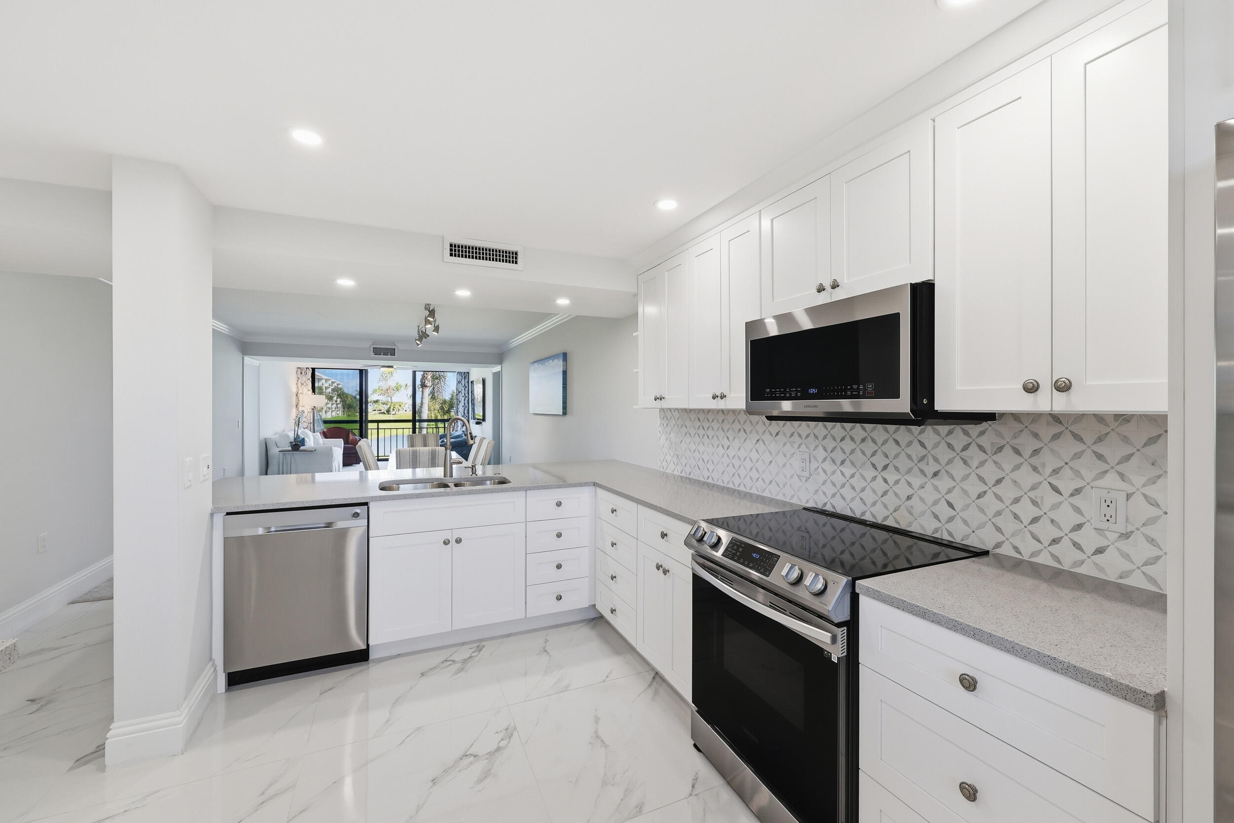 501 S Seas Drive 203
