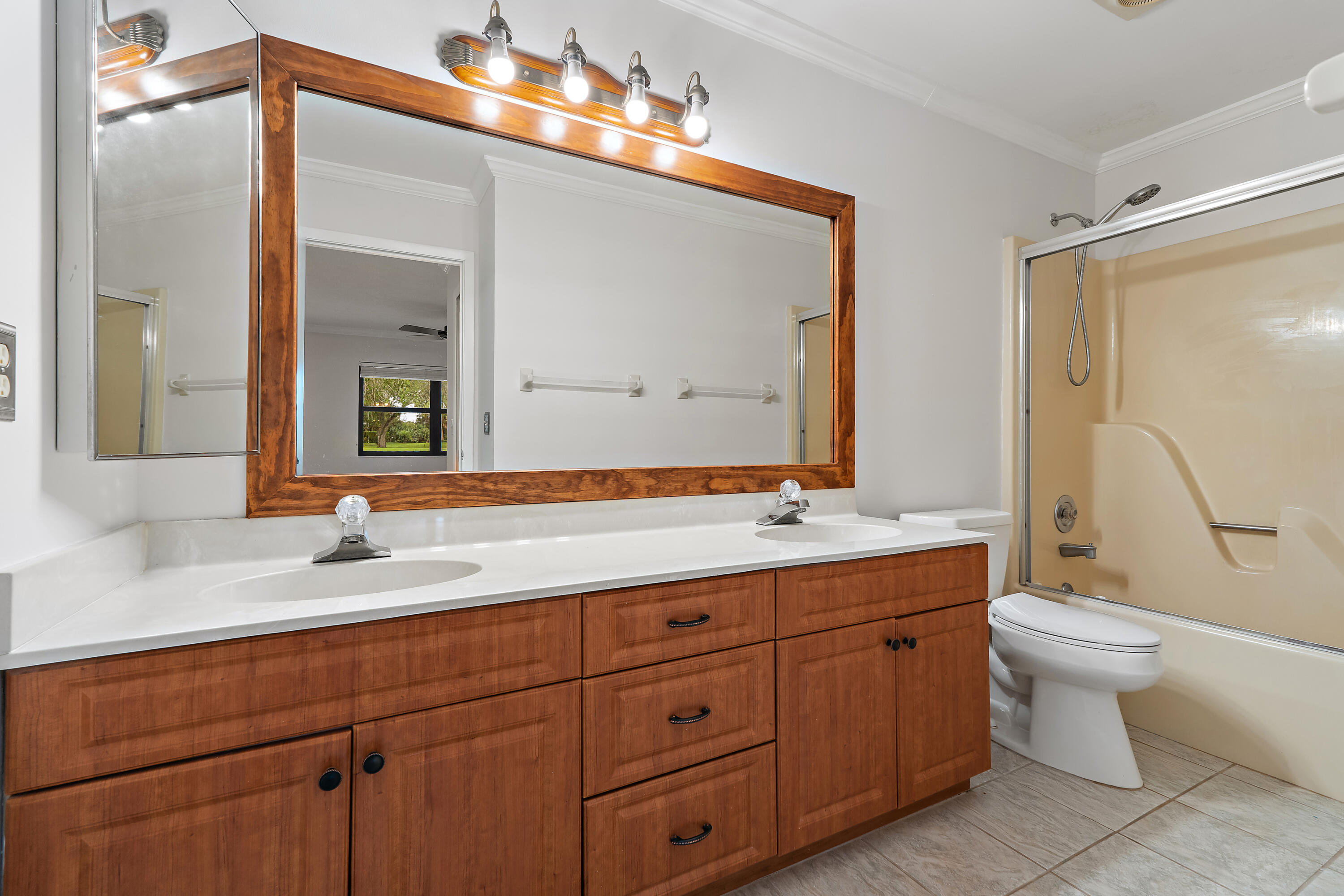 12921 SE Crooked Stick Lane