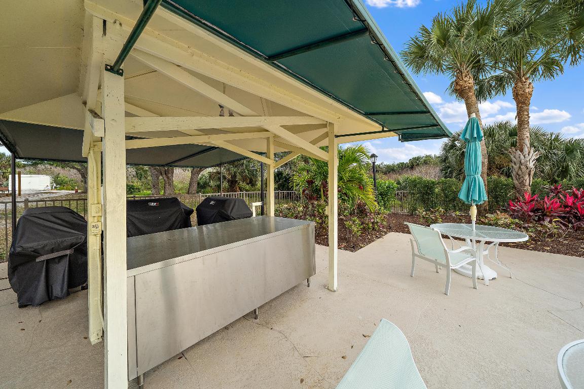 12921 SE Crooked Stick Lane