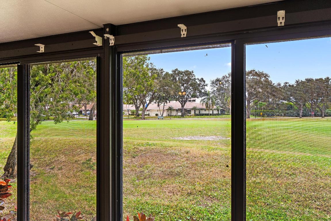 12921 SE Crooked Stick Lane