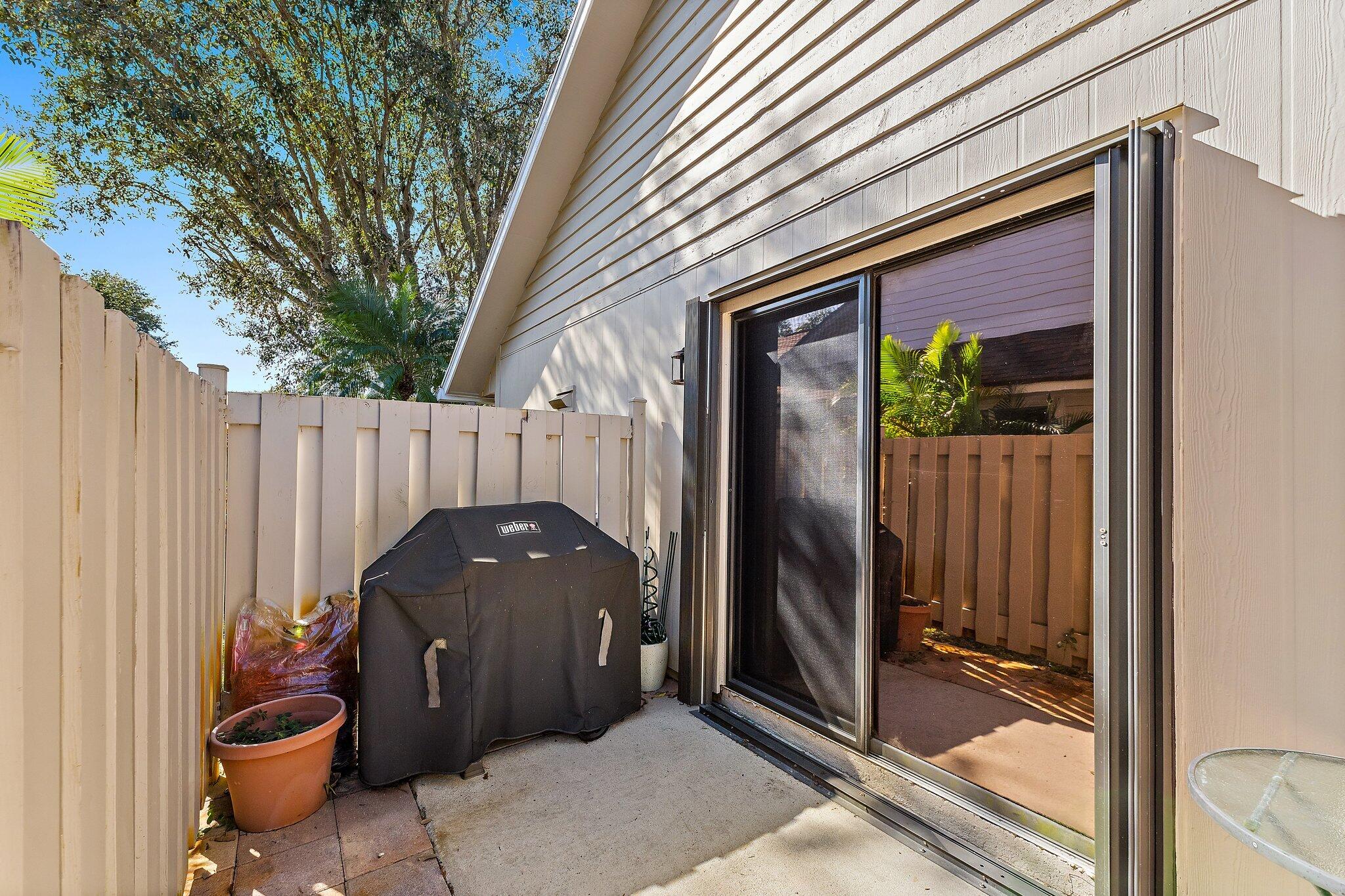 12921 SE Crooked Stick Lane