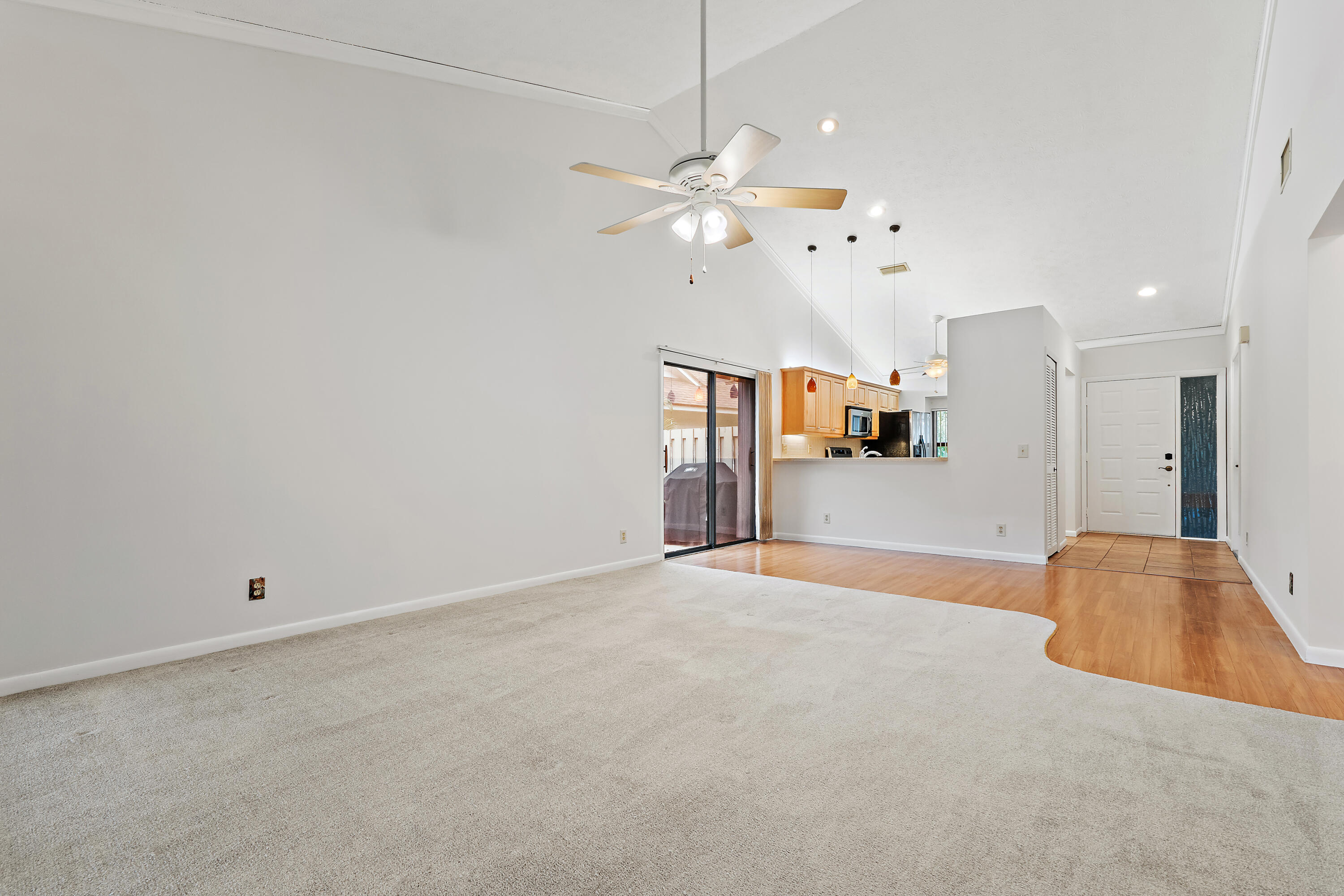 12921 SE Crooked Stick Lane