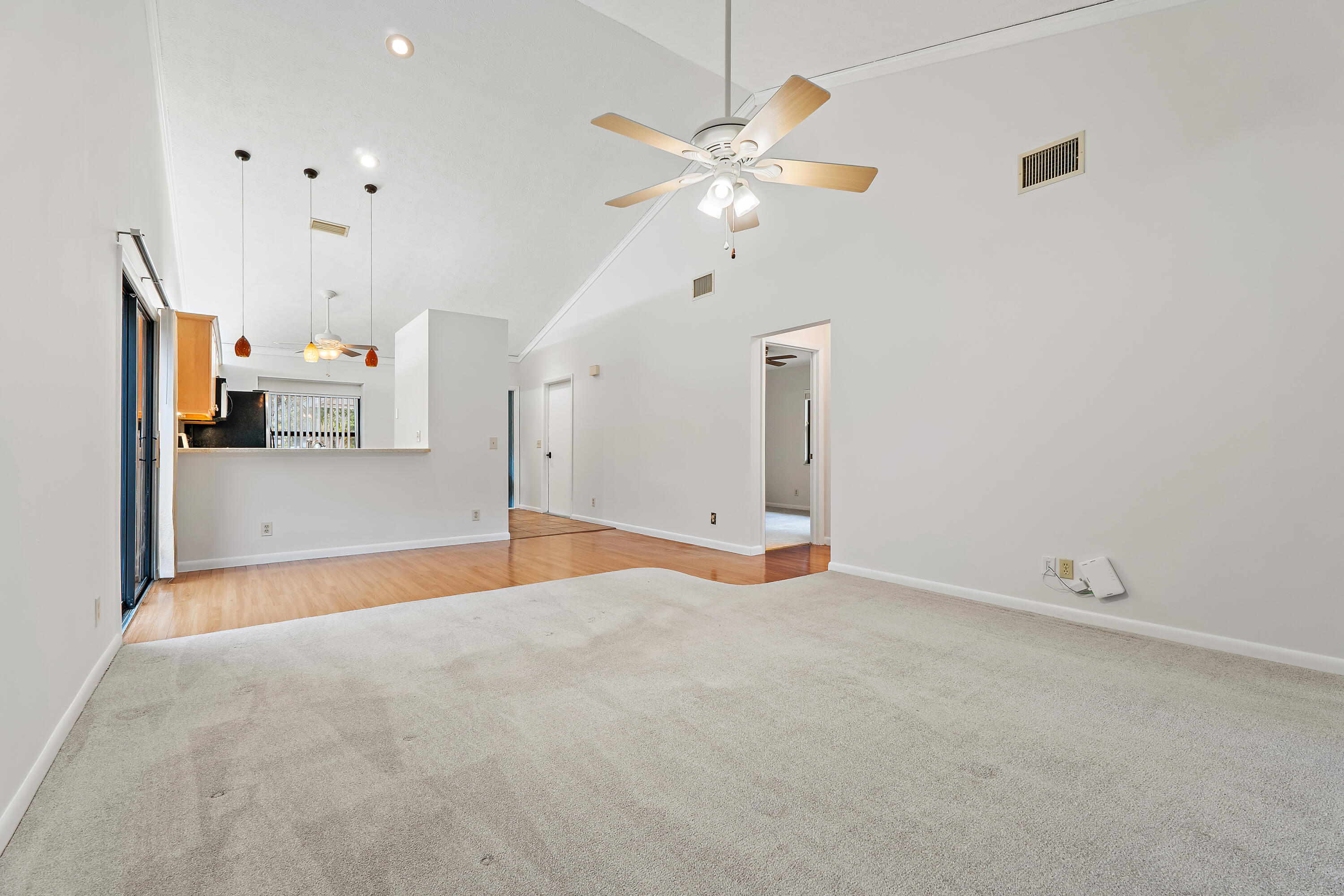 12921 SE Crooked Stick Lane