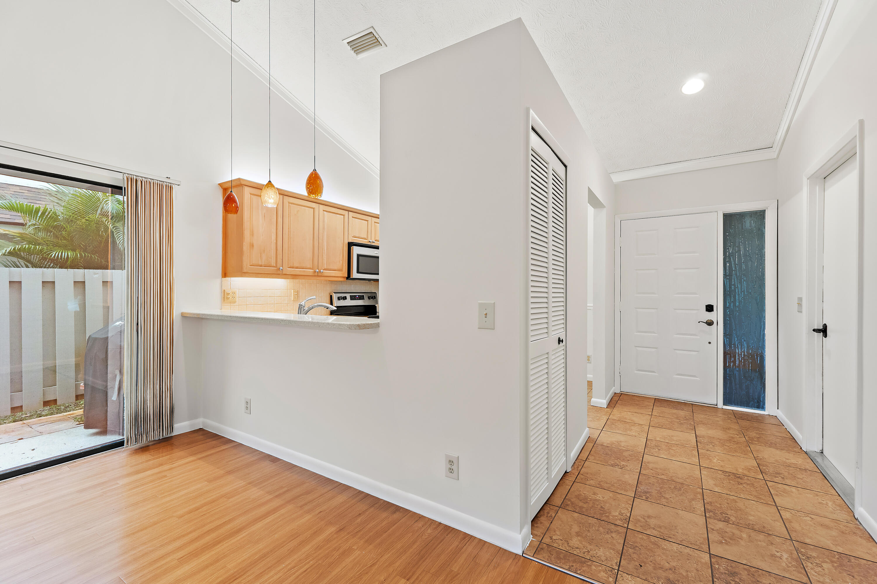 12921 SE Crooked Stick Lane