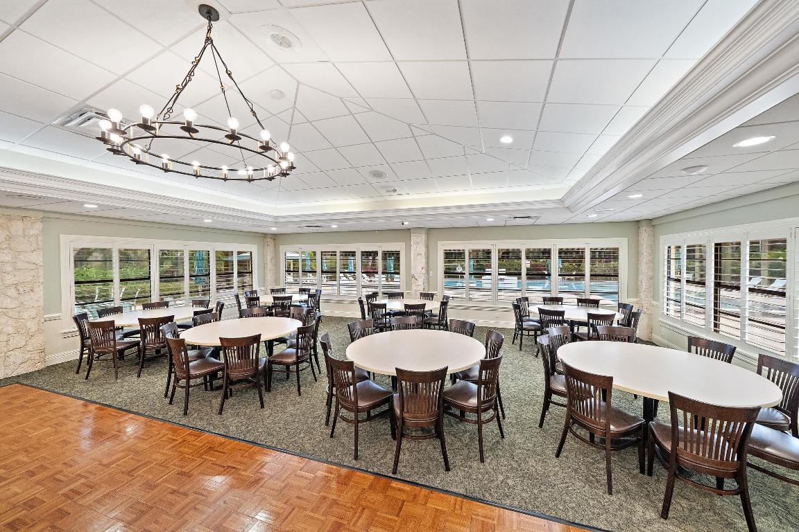 12921 SE Crooked Stick Lane