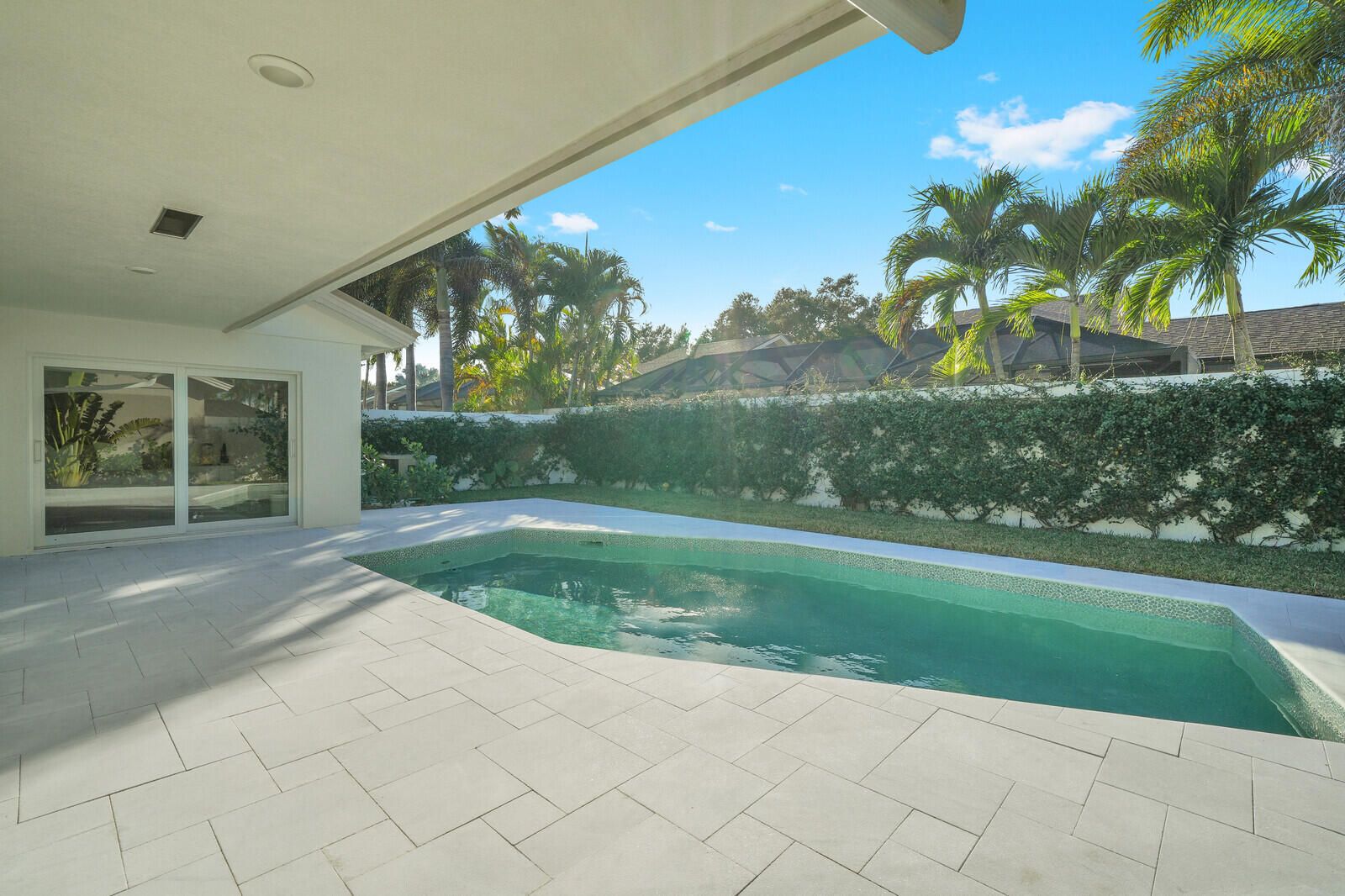 418 River Edge Road
