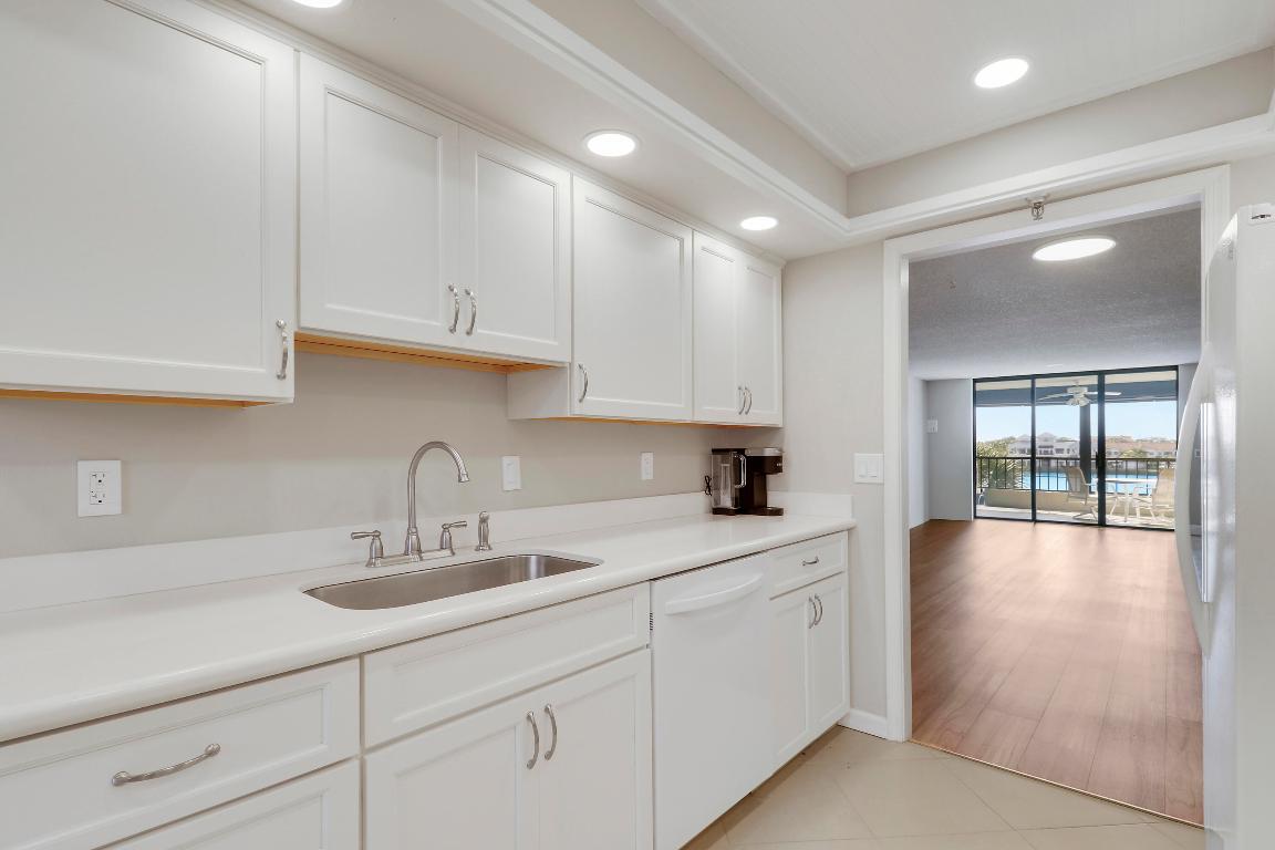 1748 Jupiter Cove Drive Unit: 417