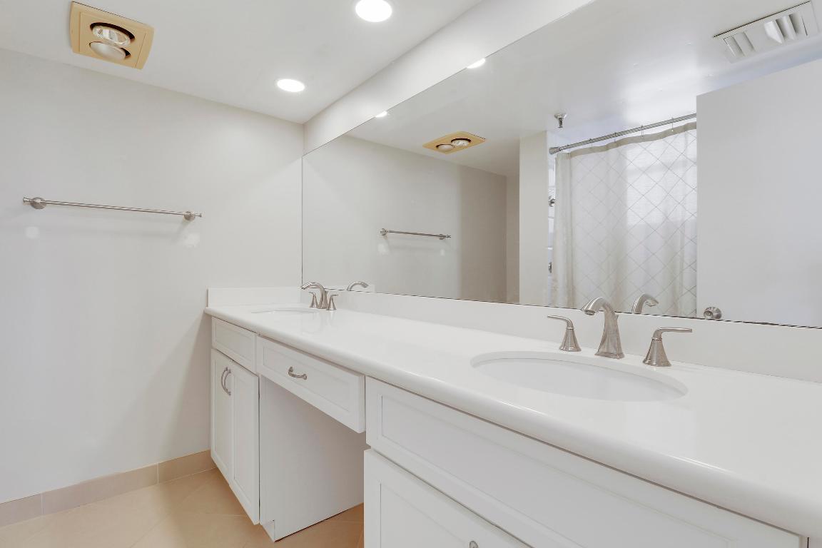 1748 Jupiter Cove Drive Unit: 417