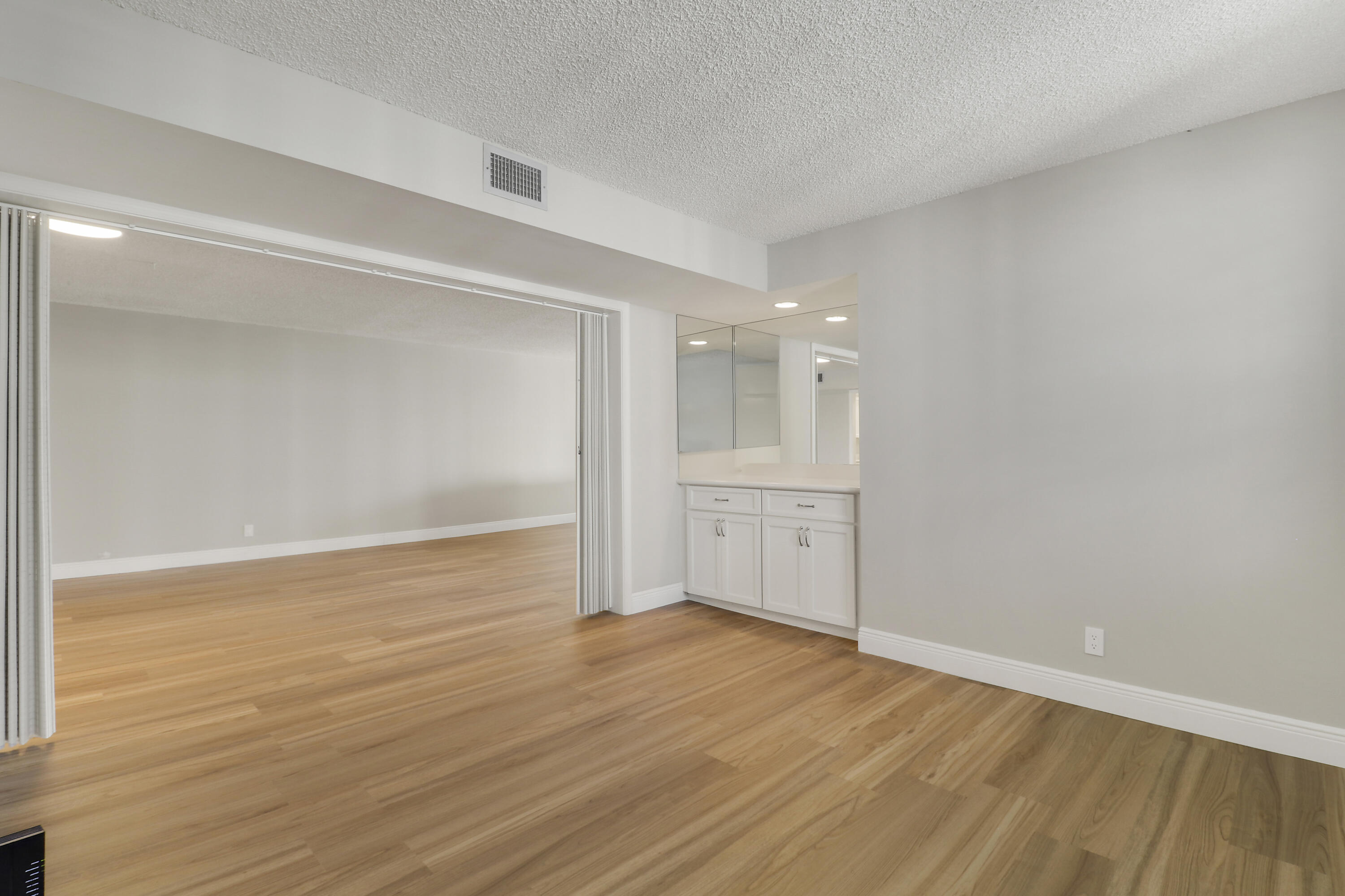 1748 Jupiter Cove Drive Unit: 417