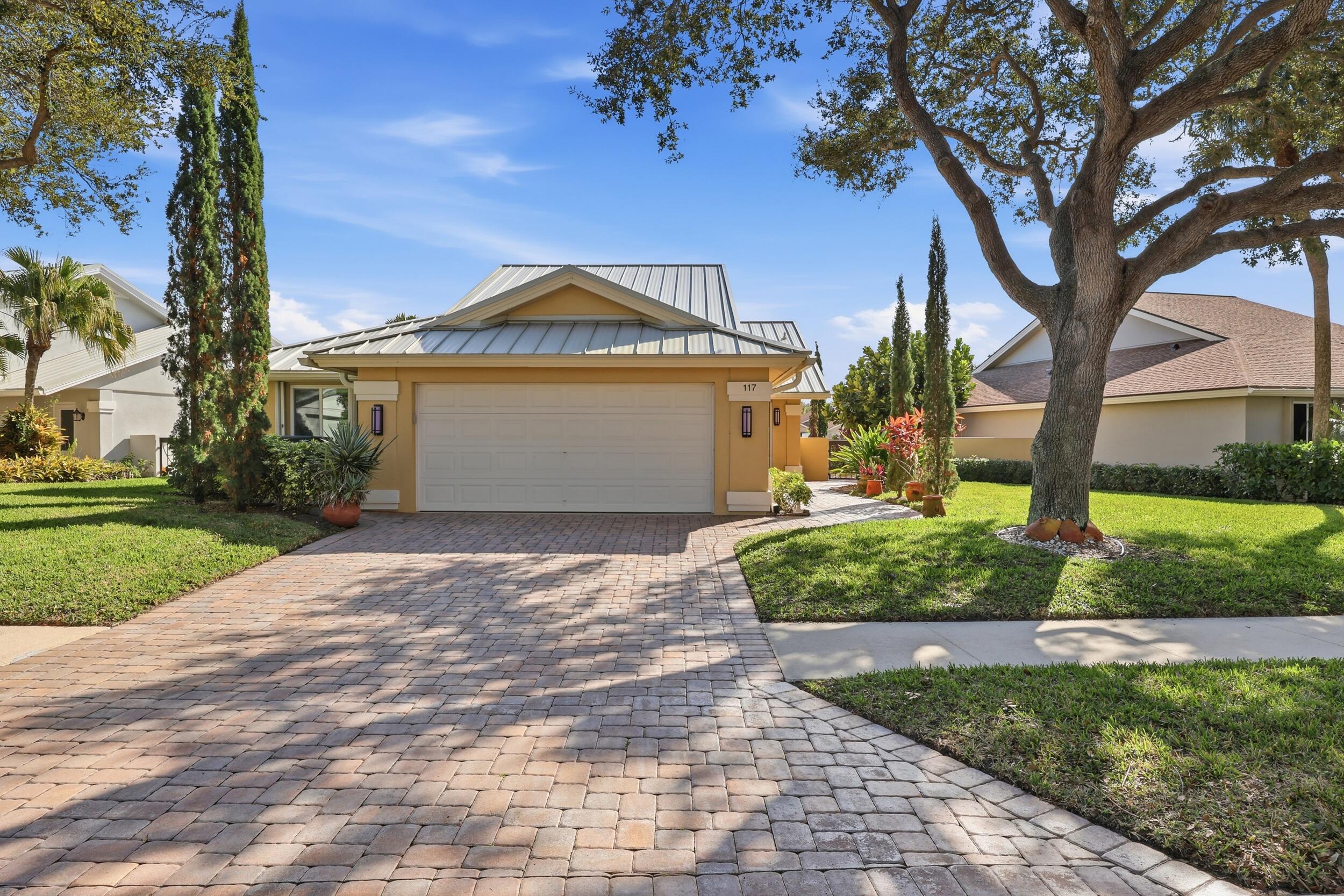 117 Sea Steppes Court