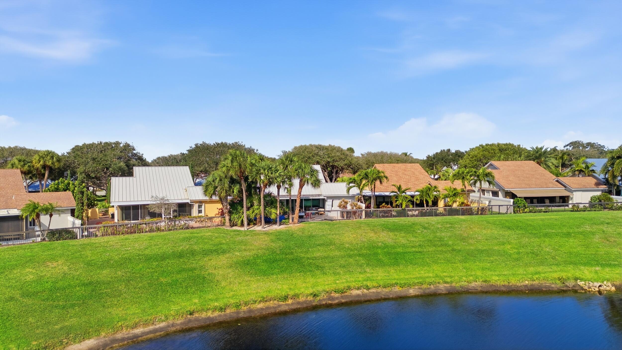 117 Sea Steppes Court