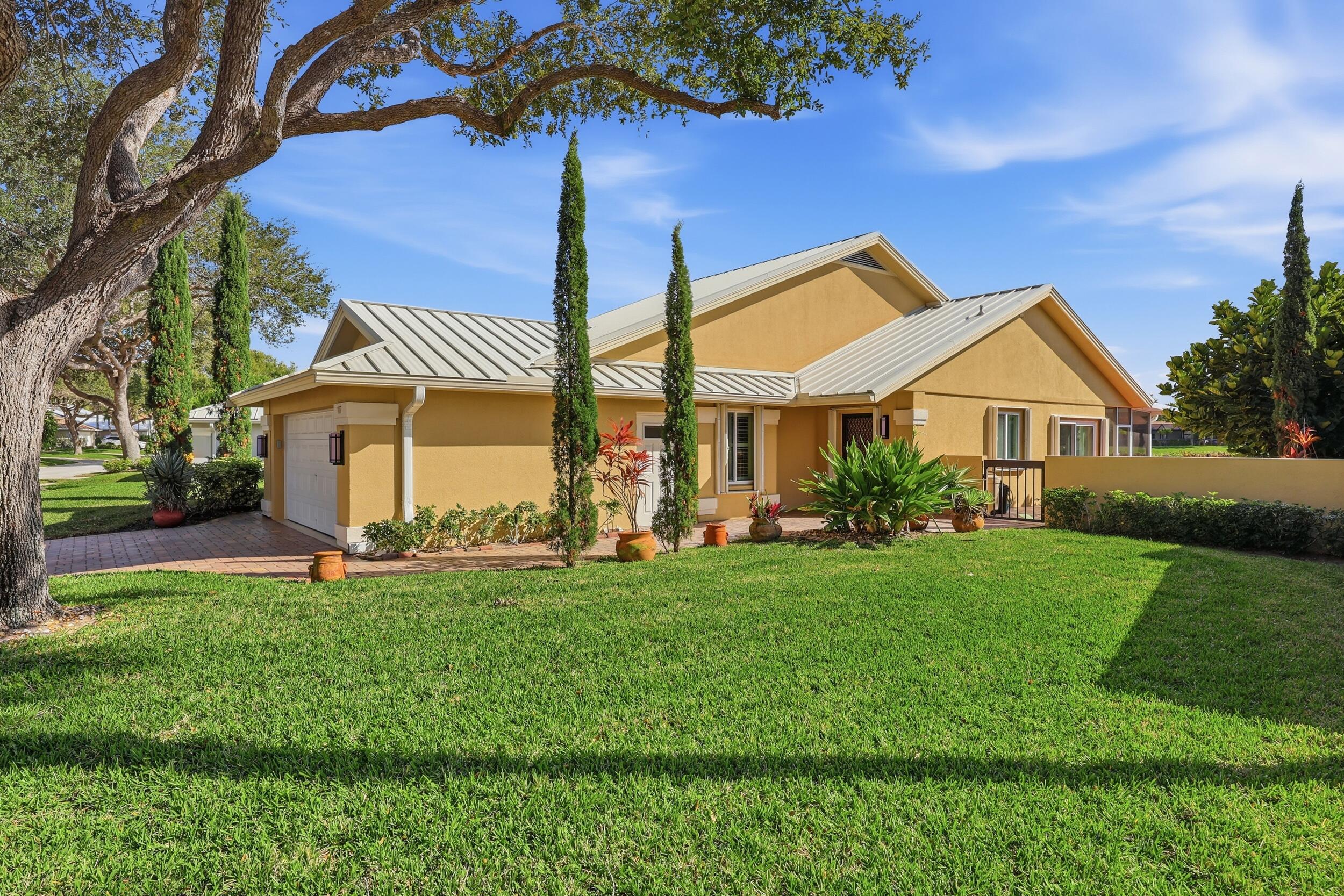 117 Sea Steppes Court