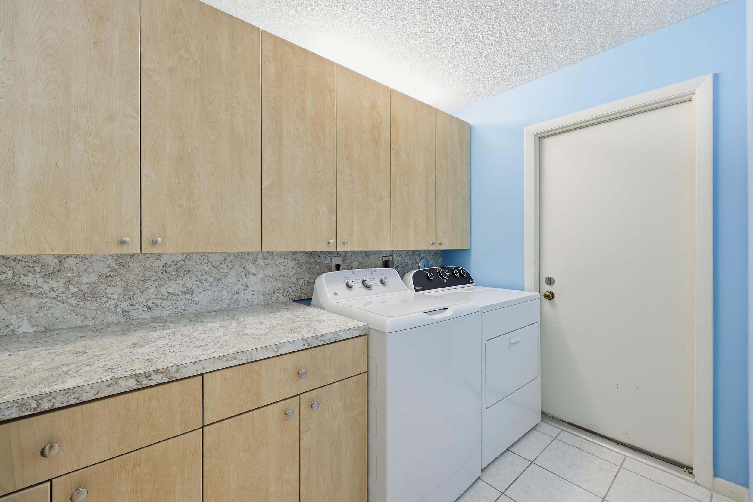 117 Sea Steppes Court