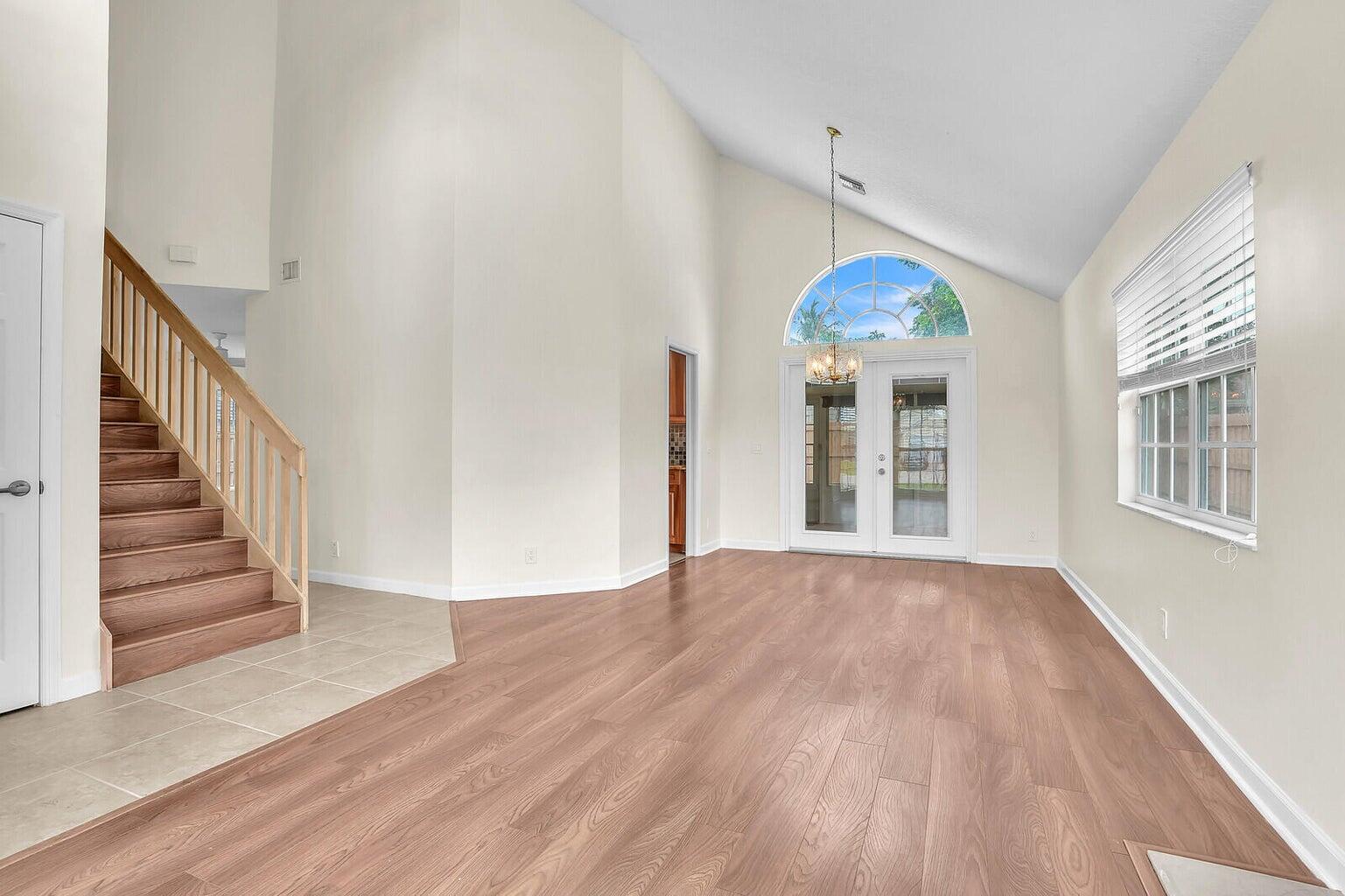 6467 Foster Street
