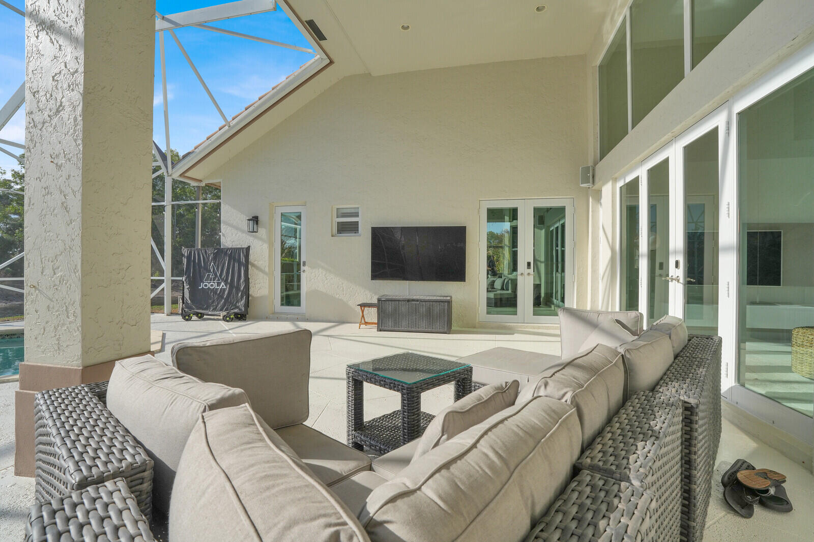 142 Corinthian Circle