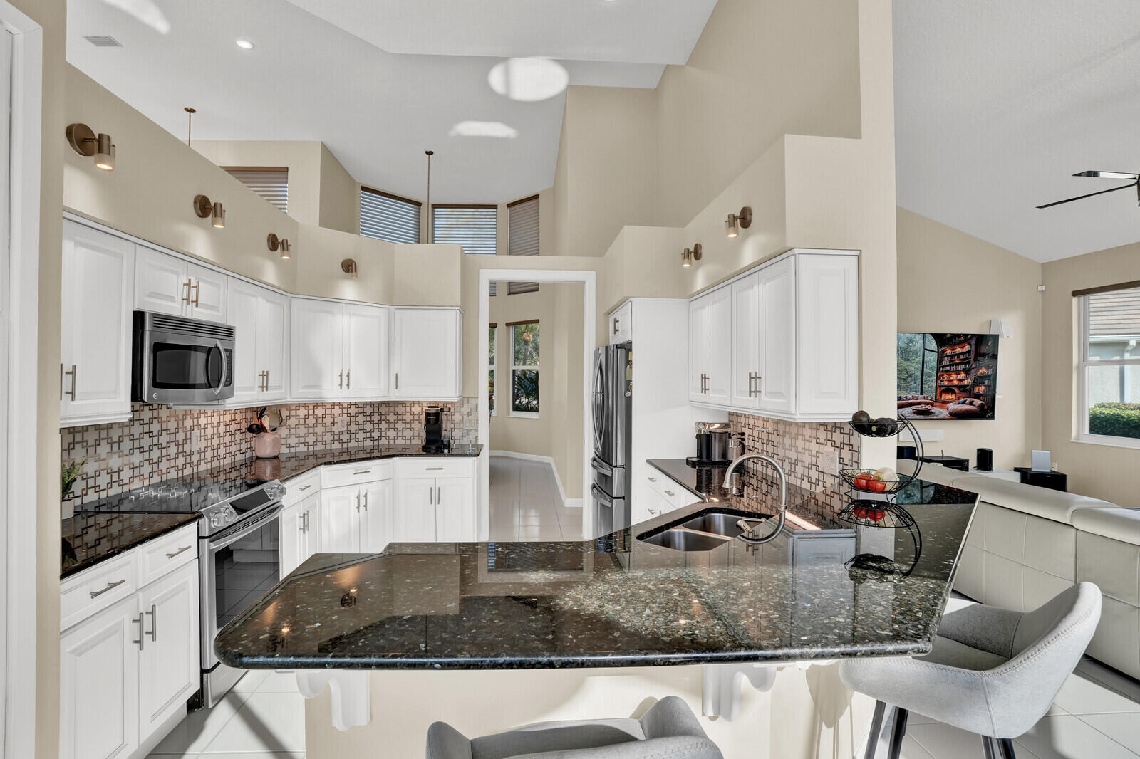 142 Corinthian Circle