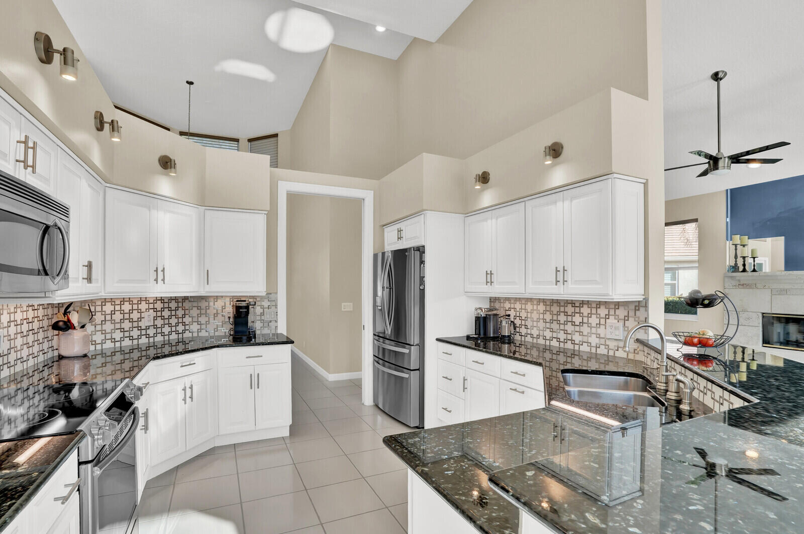 142 Corinthian Circle