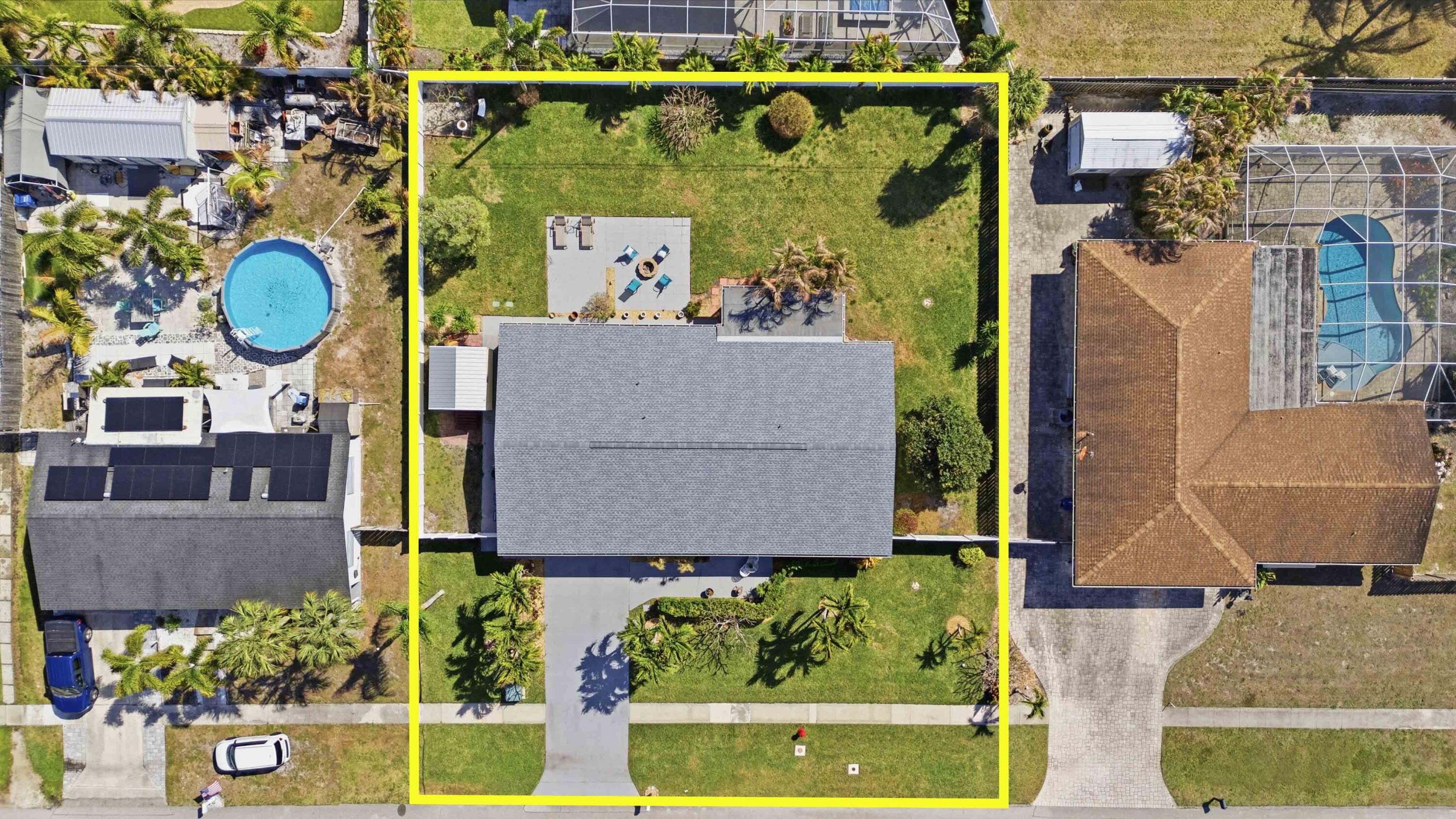 305 Circle E