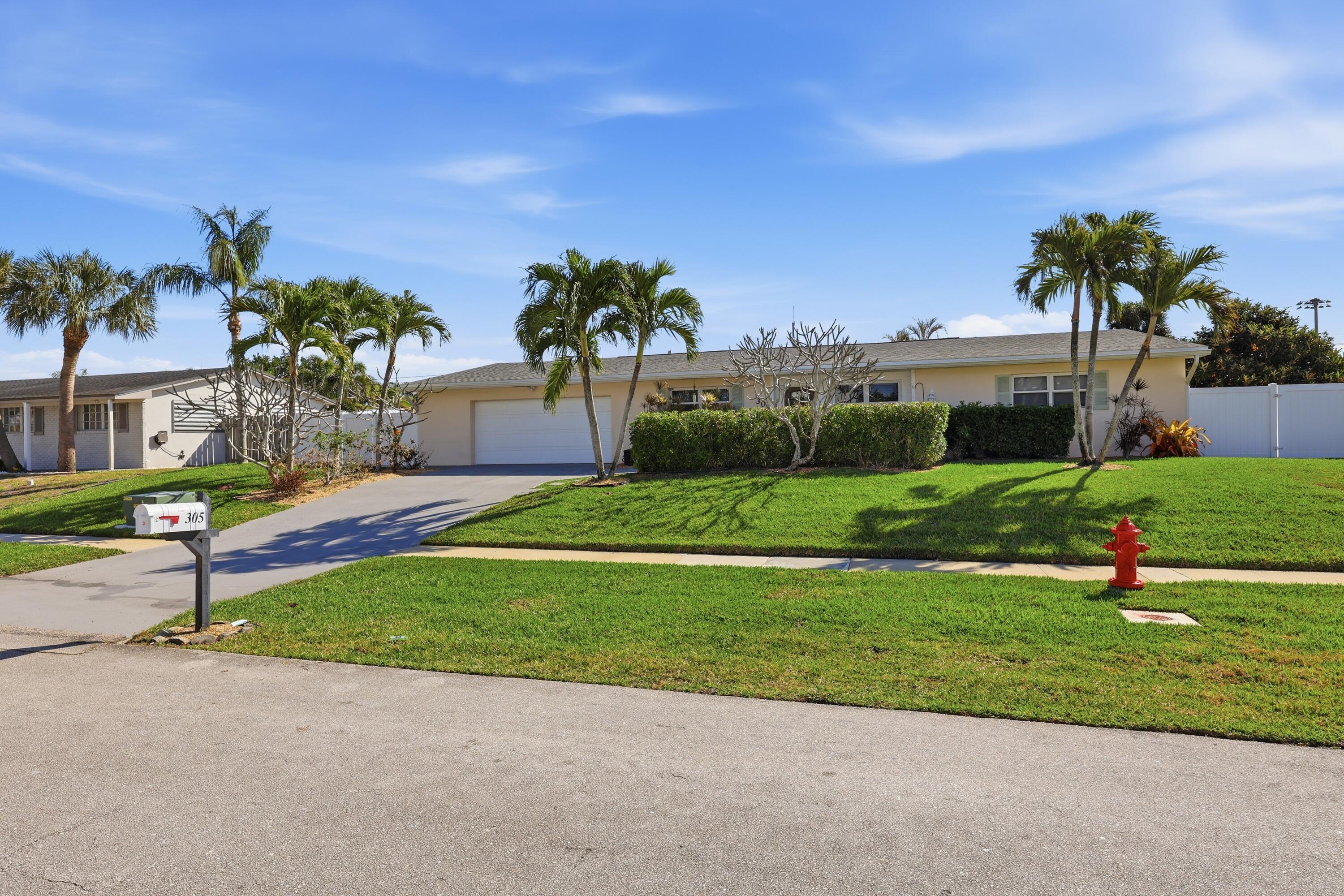 305 Circle E