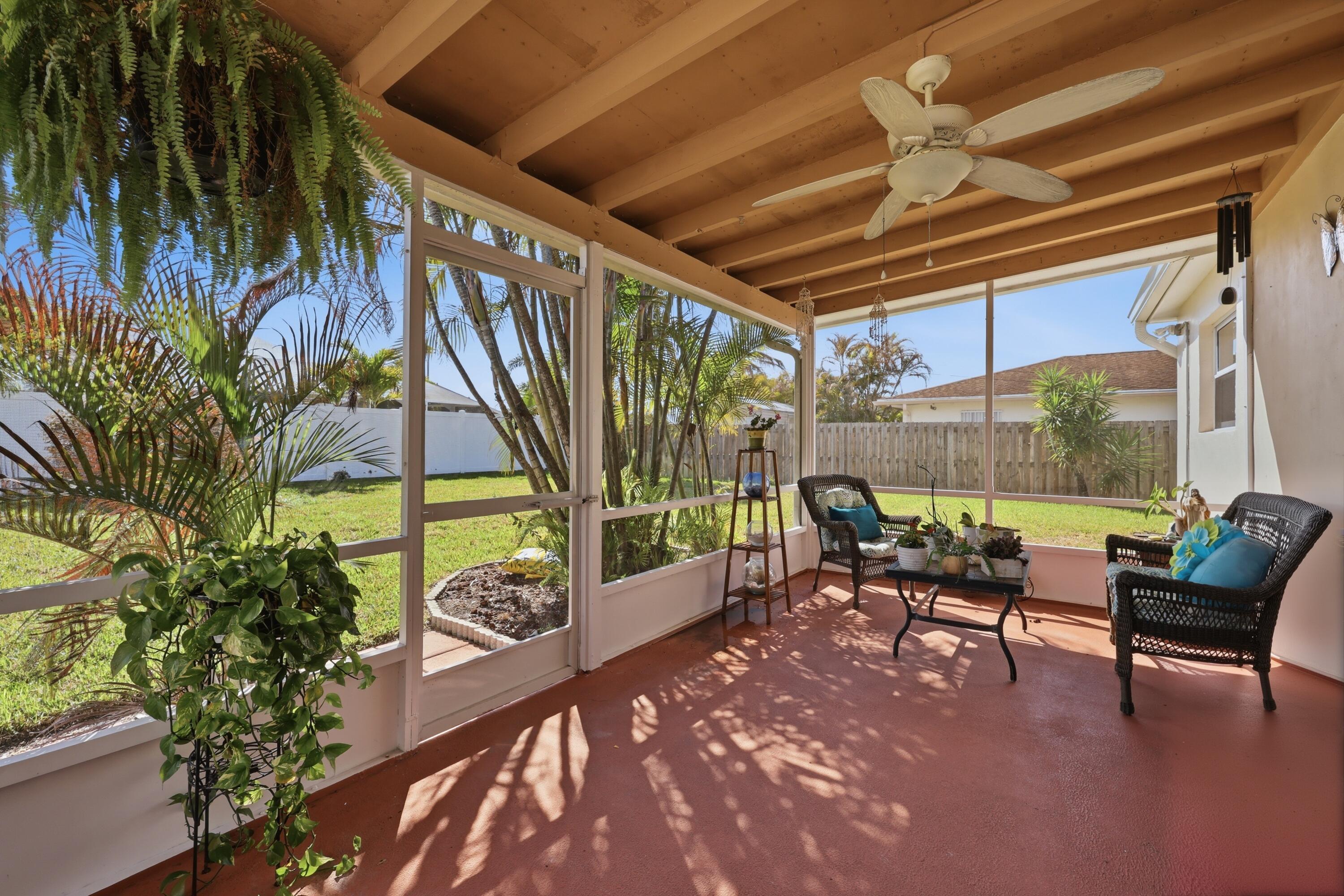 305 Circle E