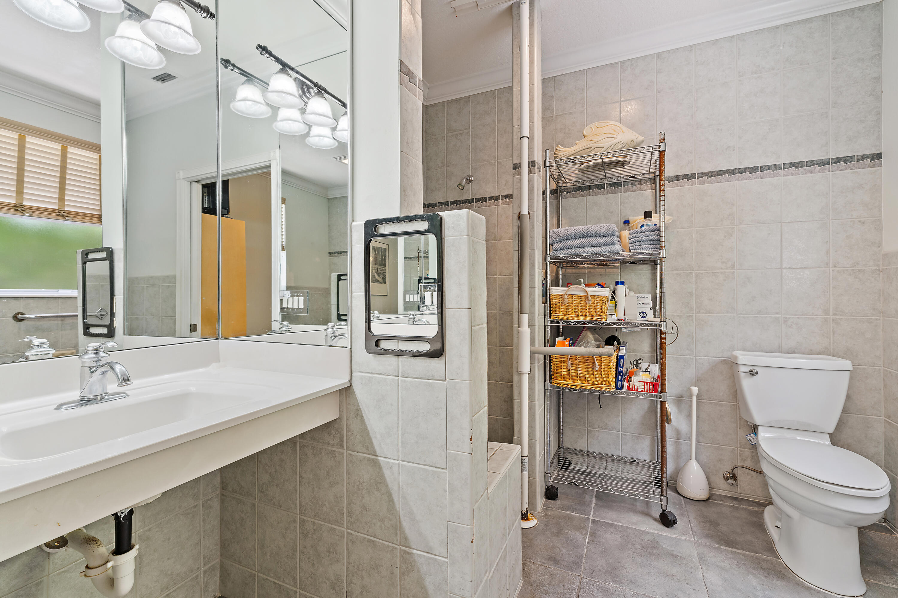 112 Hidden Hollow Drive